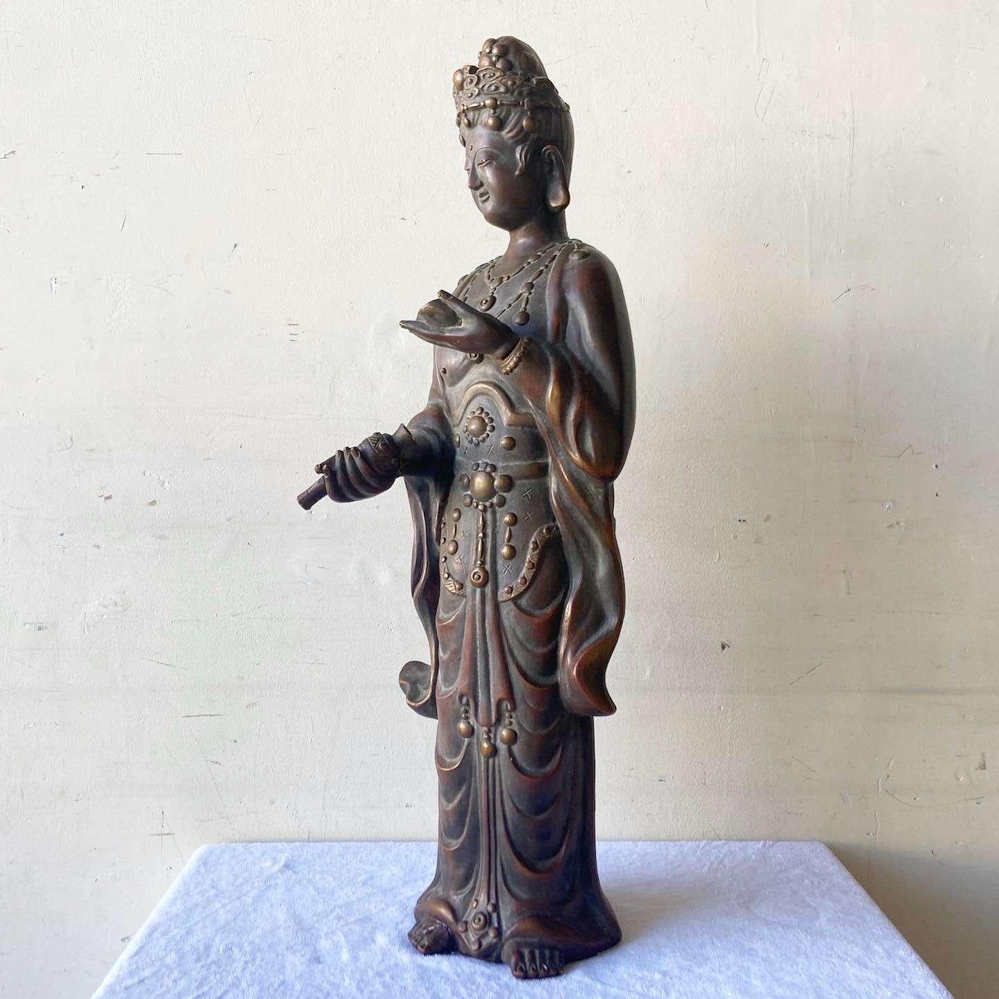 Vintage Chinese Ceramic Kwan-Yin Bodhisattva Sculpture In Good Condition For Sale In Delray Beach, FL