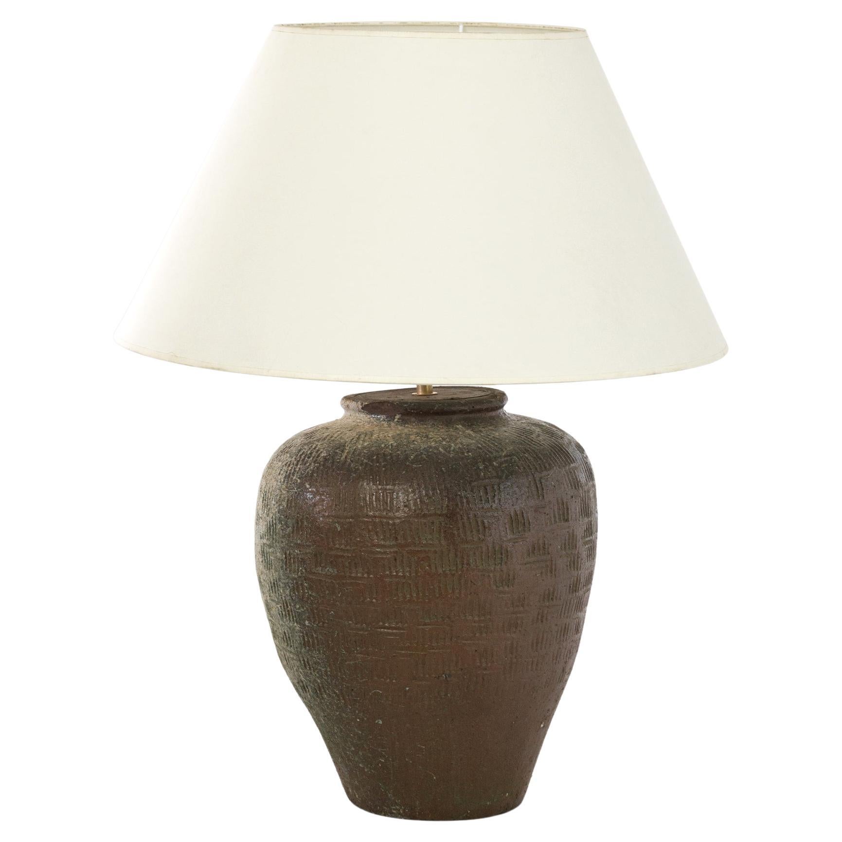 Vintage Chinese Ceramic Vase Table Lamp