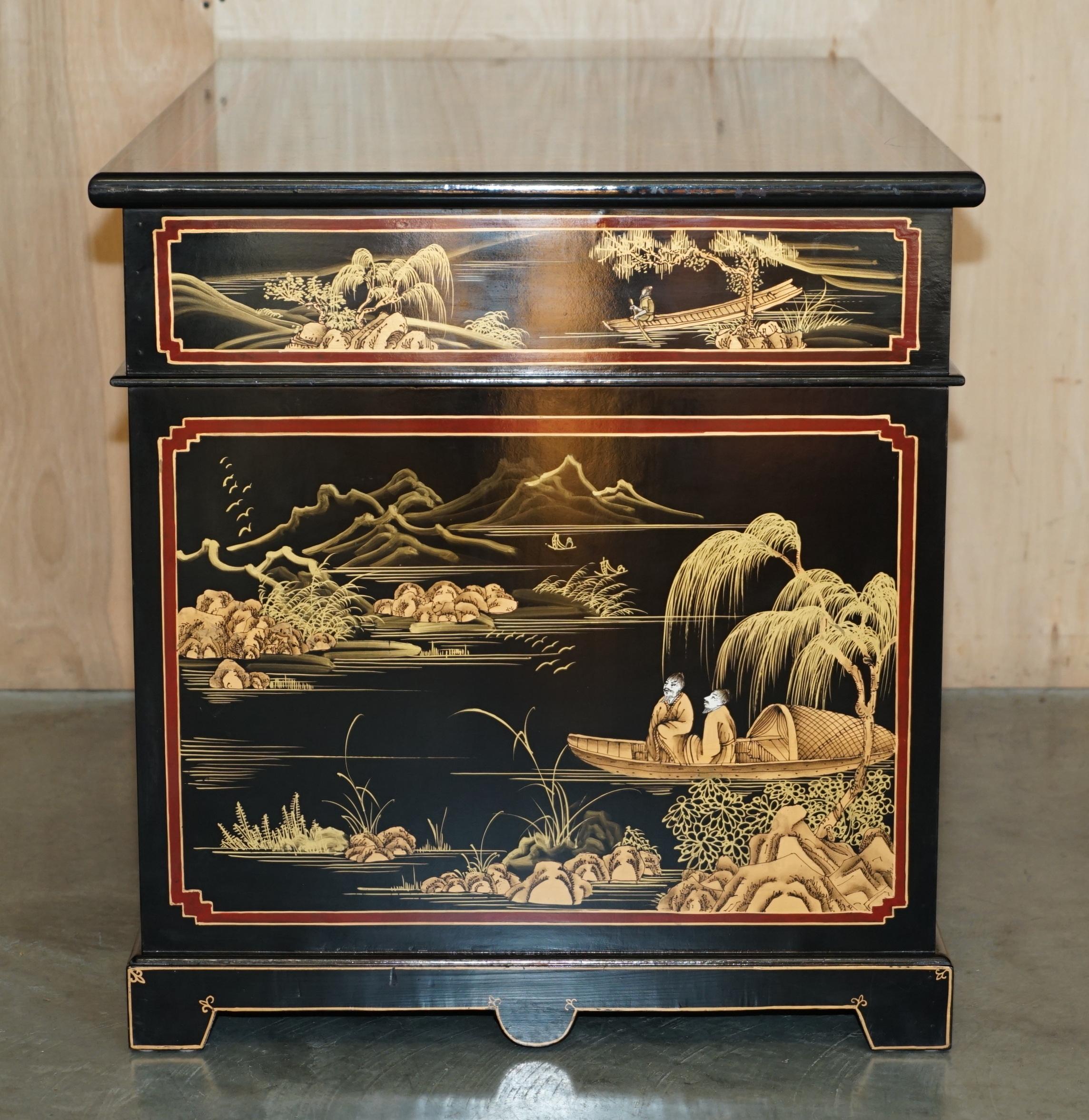 VINTAGE CHiNESE CHINOISERIE DECORATED PAINTED & LACQUERED PEDESTAL DESK & CHAIR For Sale 4