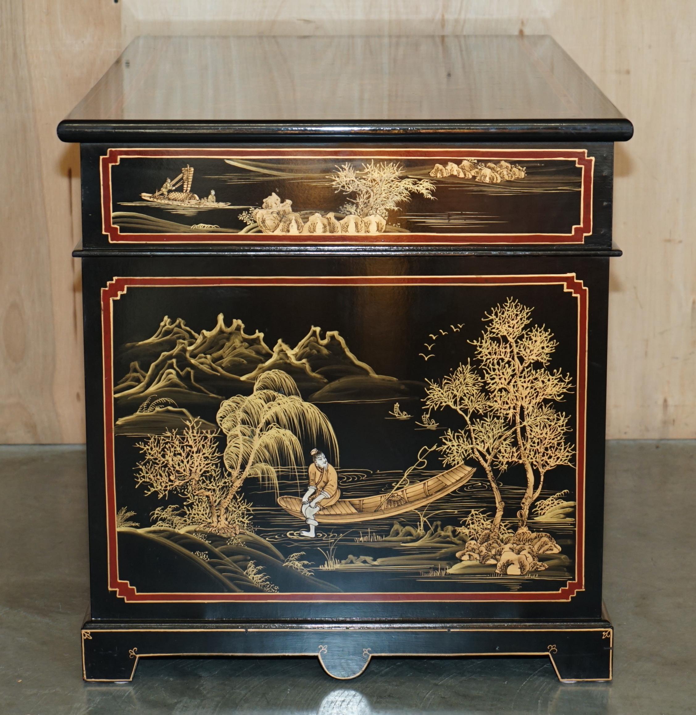 VINTAGE CHiNESE CHINOISERIE DECORATED PAINTED & LACQUERED PEDESTAL DESK & CHAIR For Sale 6