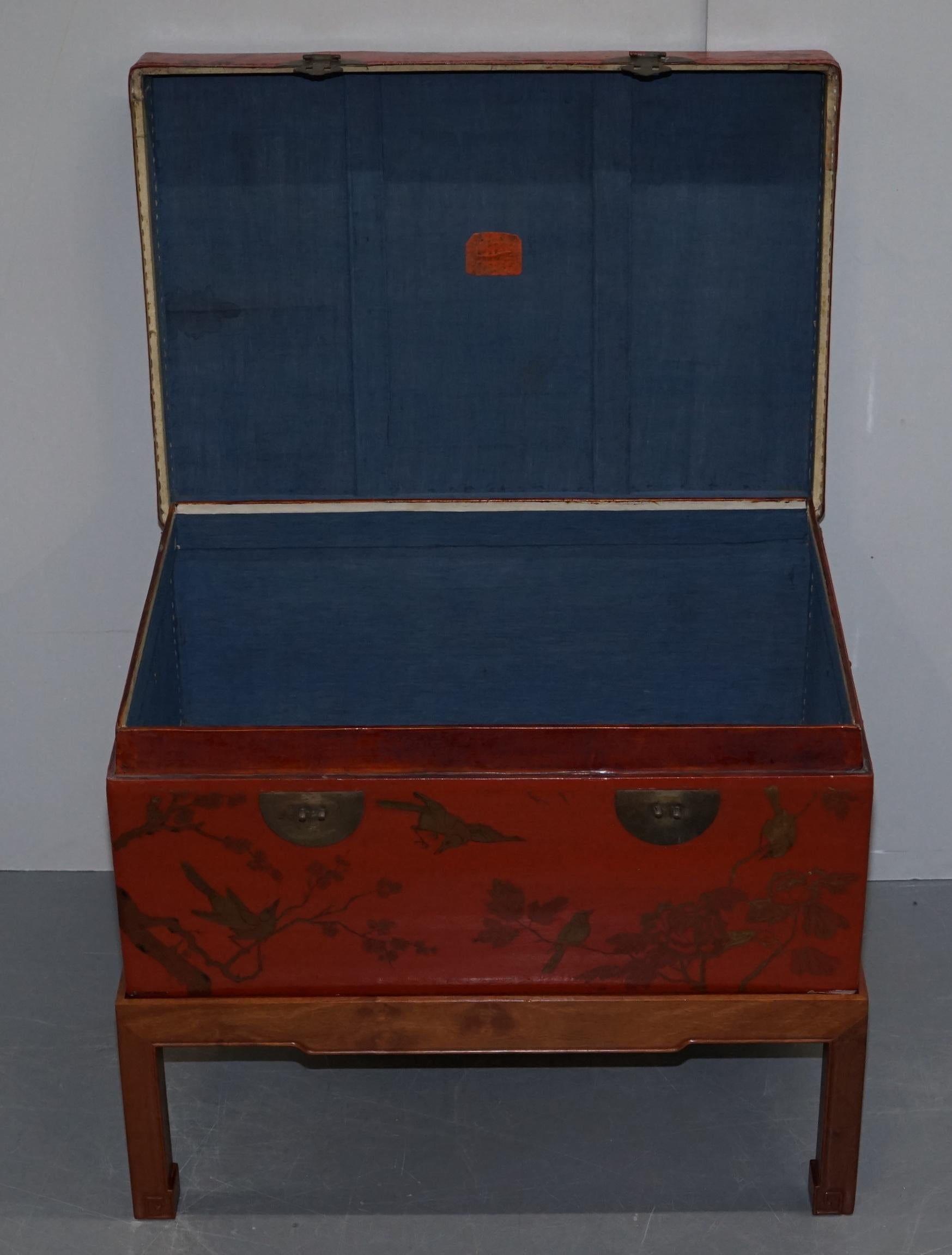 Vintage Chinese Chinoiserie Hand Painted Luggage Coffee Table Lots Storage Space For Sale 14