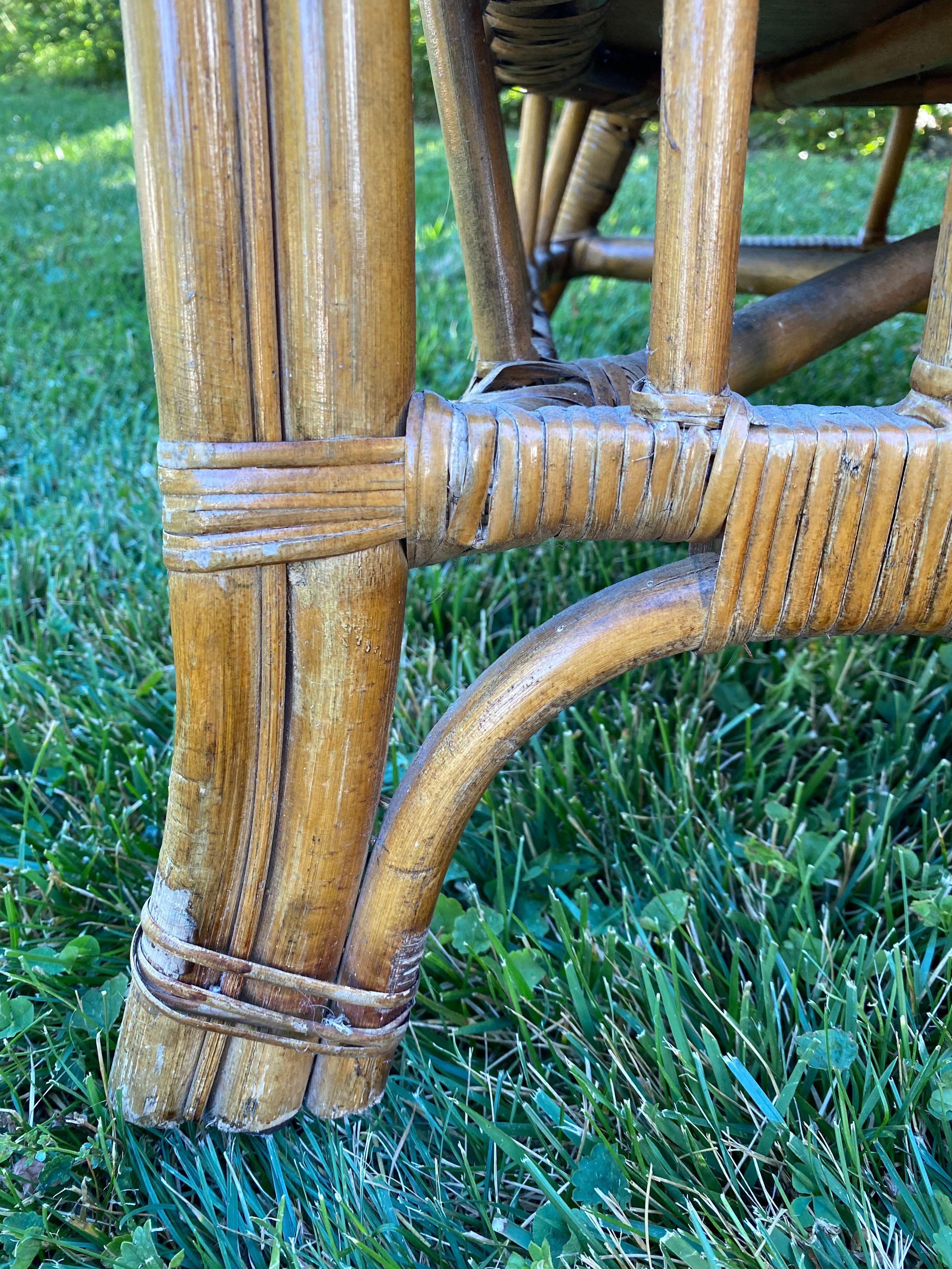 Vintage Chinese Chippendale Rattan Sette with Matching Chairs 7