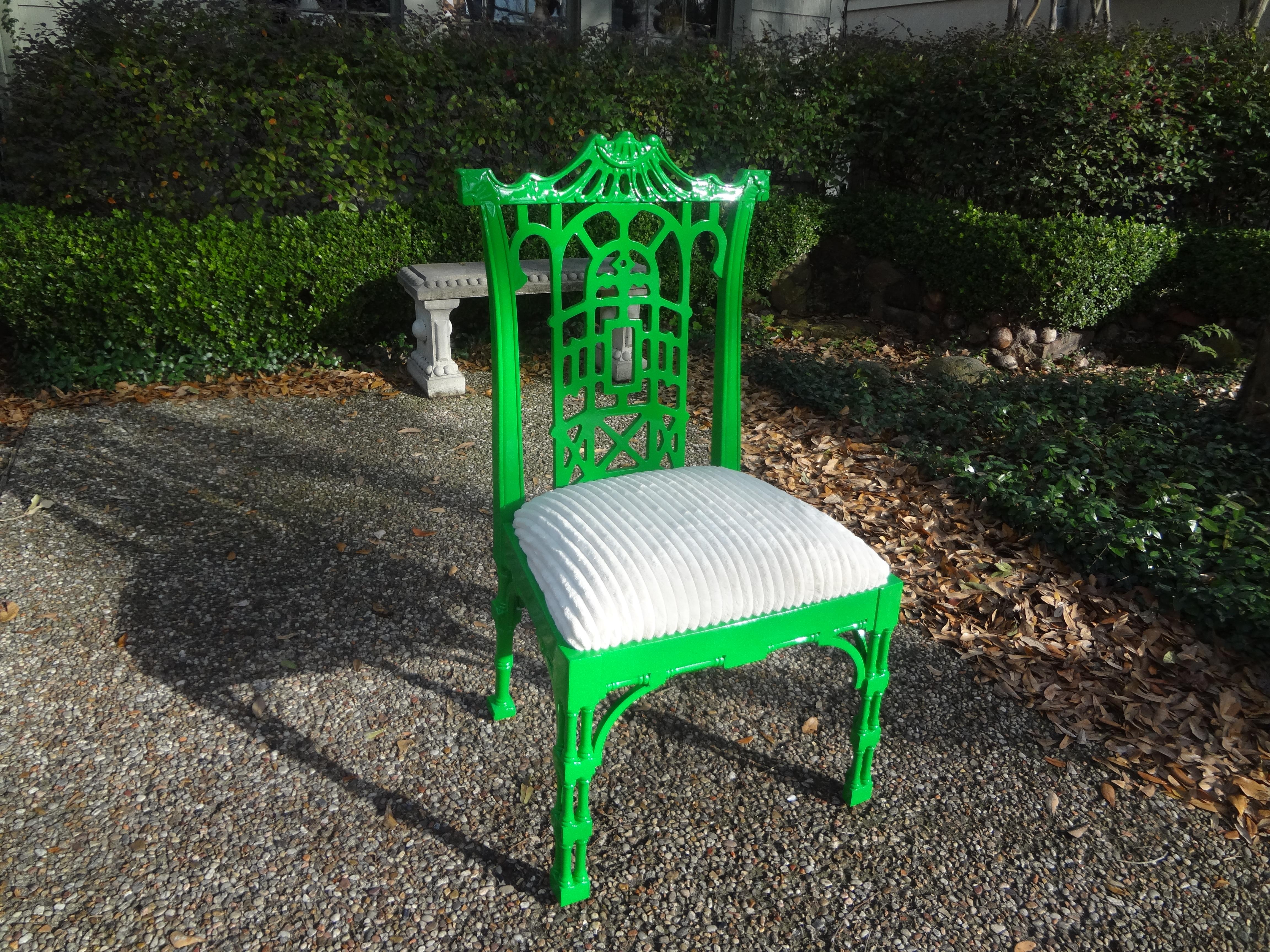 Chinesischer lackierter Vintage-Stuhl im Chippendale-Stil im Angebot 3