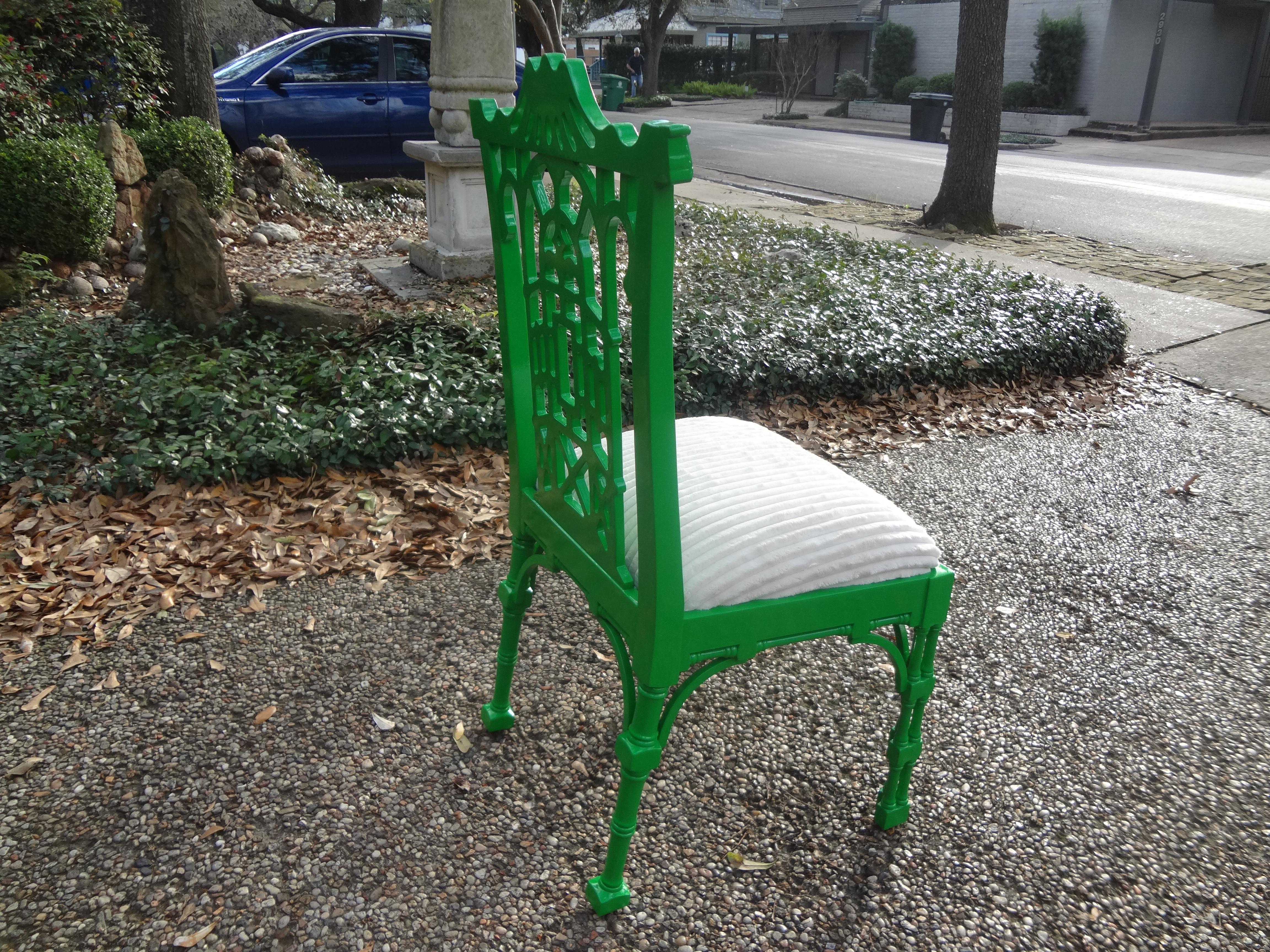 Chinesischer lackierter Vintage-Stuhl im Chippendale-Stil im Angebot 2