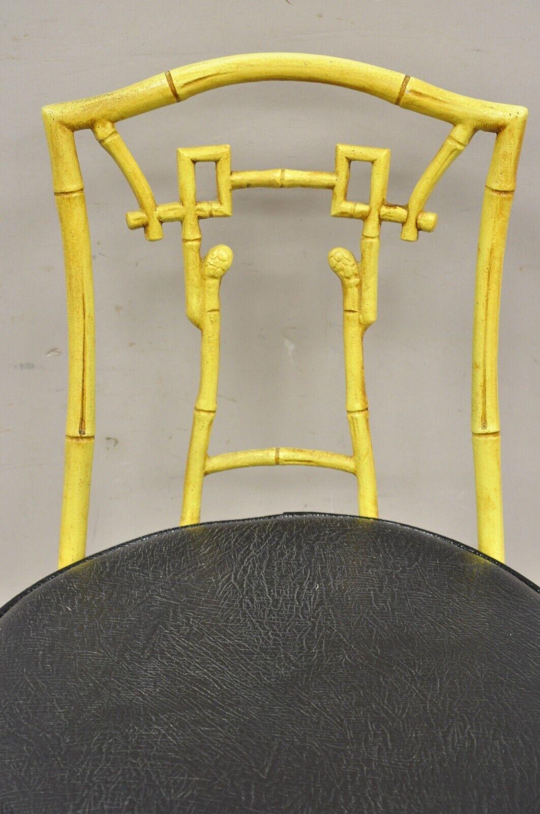 Vintage Chinese Chippendale Yellow Faux Bamboo Cast Aluminum Barstool Stool In Good Condition For Sale In Philadelphia, PA