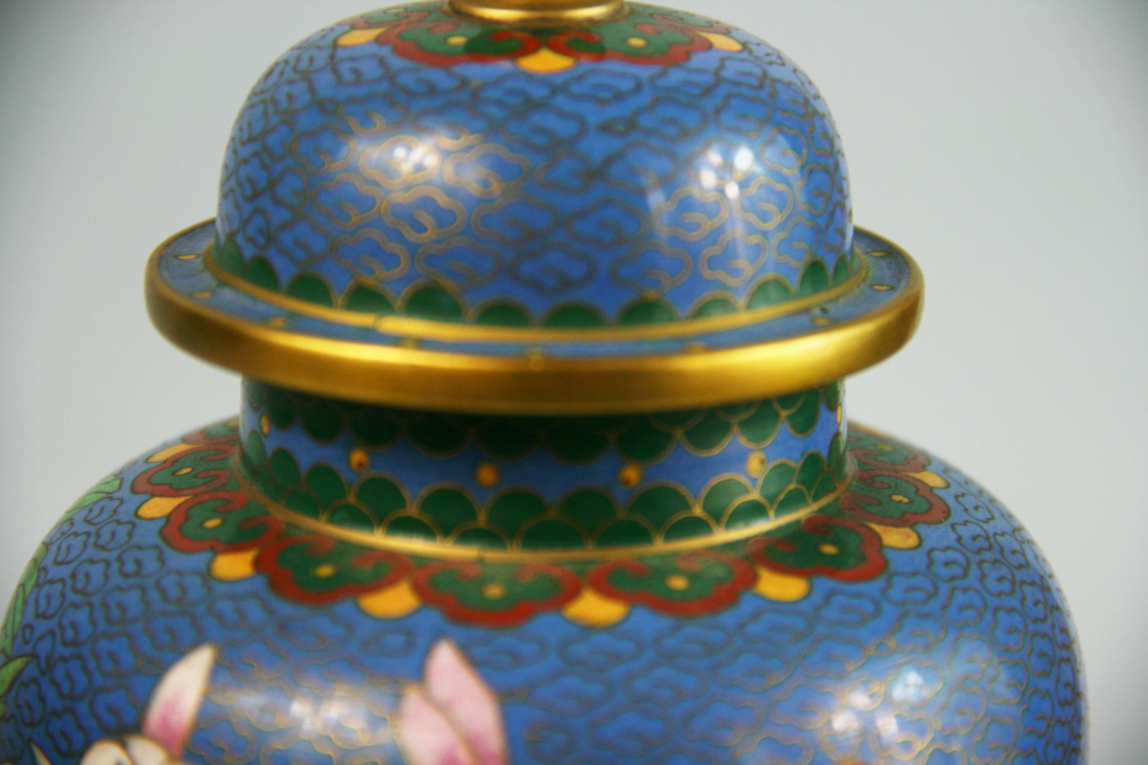 Vintage Chinese Cloisonne Covered Urn 3