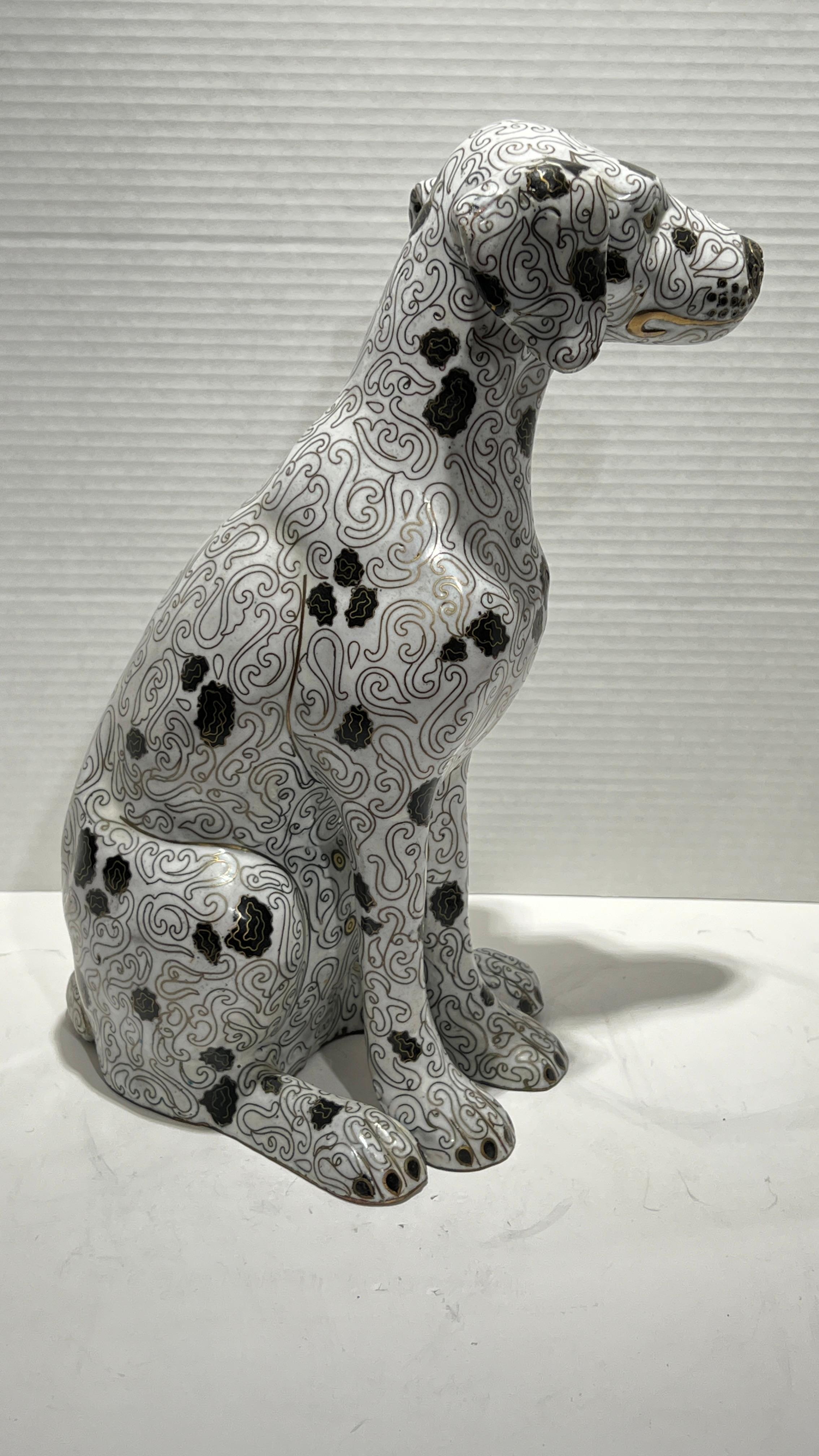 Figura china vintage de cloisonné de un cachorro dálmata sentado 8
