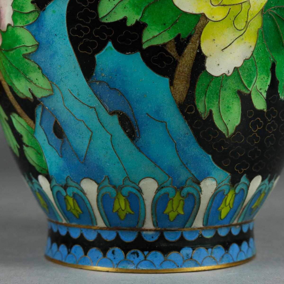 Vintage Chinese Cloisonne Floral Garden Enameled Brass Vase, Original Box 9