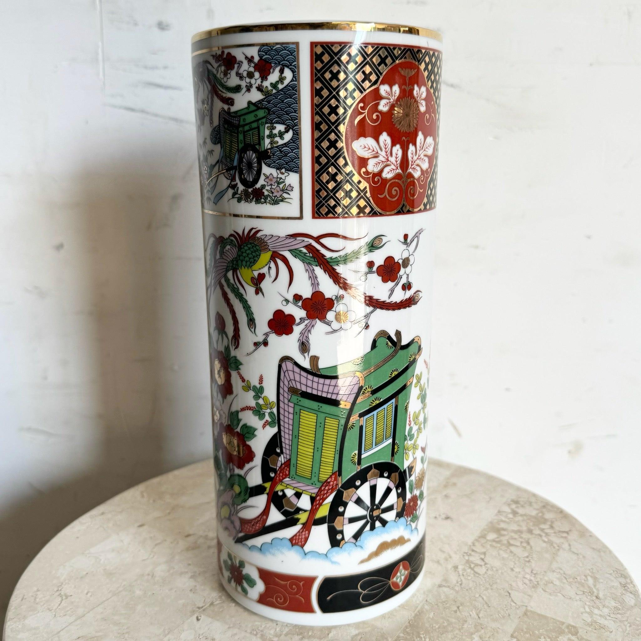 Vase chinois cylindrique peint à la main Bon état - En vente à Delray Beach, FL