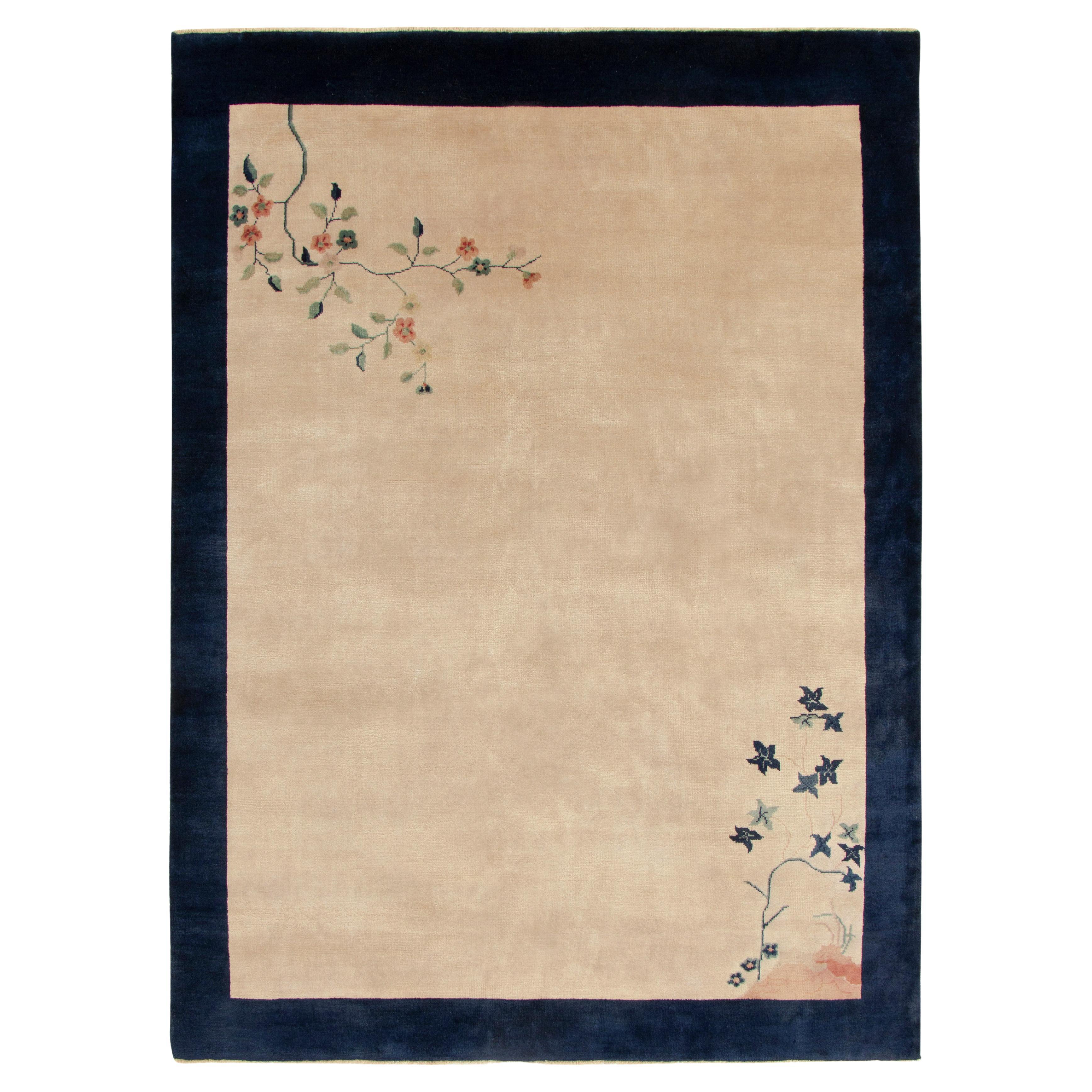 Chinesischer Deko-Teppich im Vintage-Stil in Blau, Beige, Teal, Rot mit Blumenmuster von Teppich & Kelim im Angebot