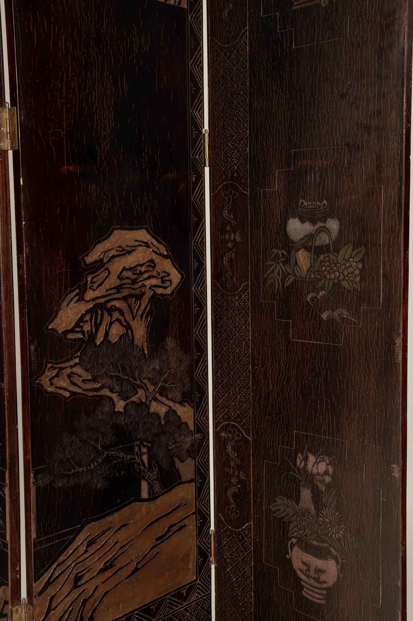 Vintage Chinese Eight Panel Coromandel Screen For Sale 2