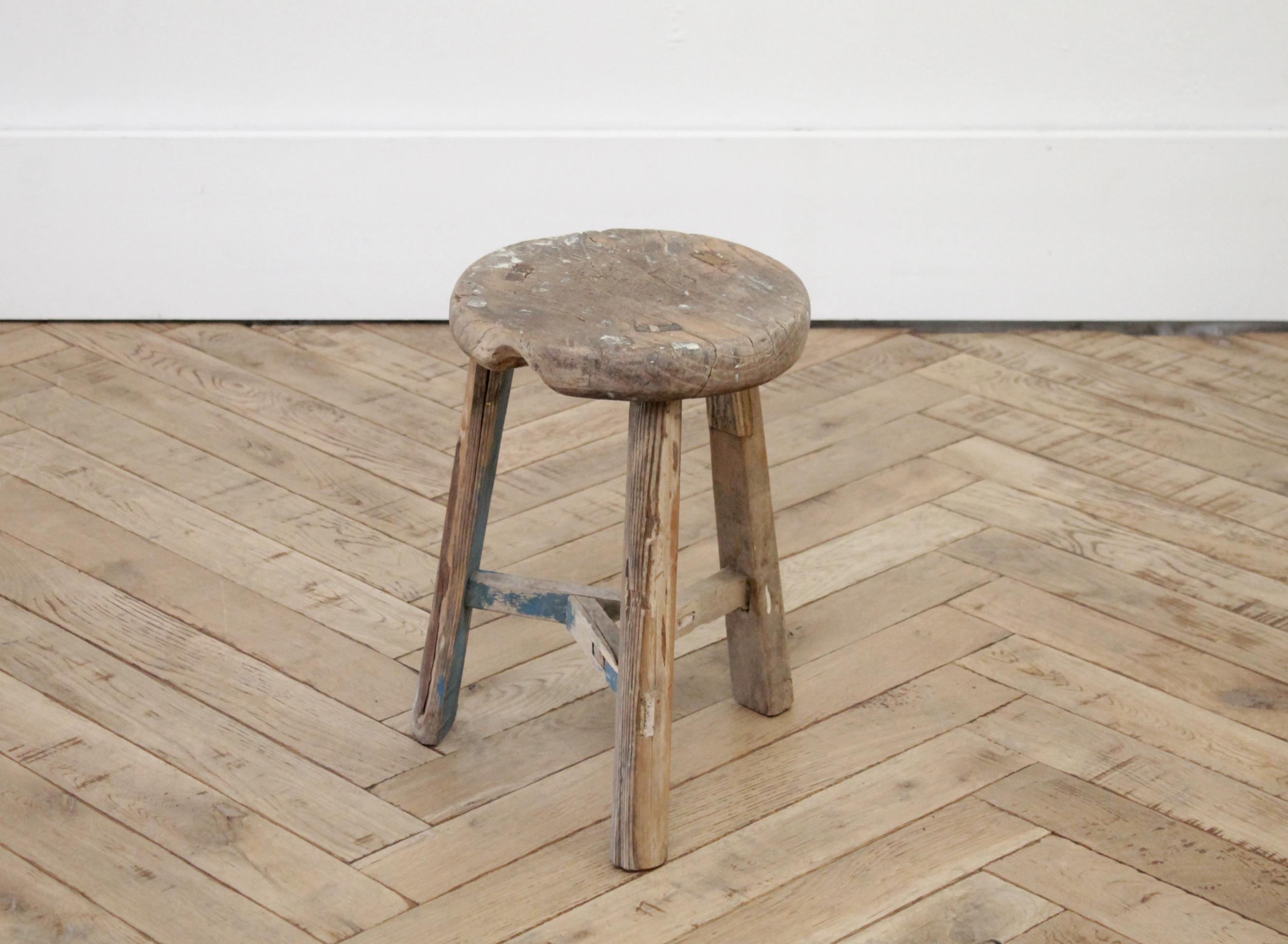 Vintage Elm Wood Stool with Faded Paint In Good Condition In Brea, CA