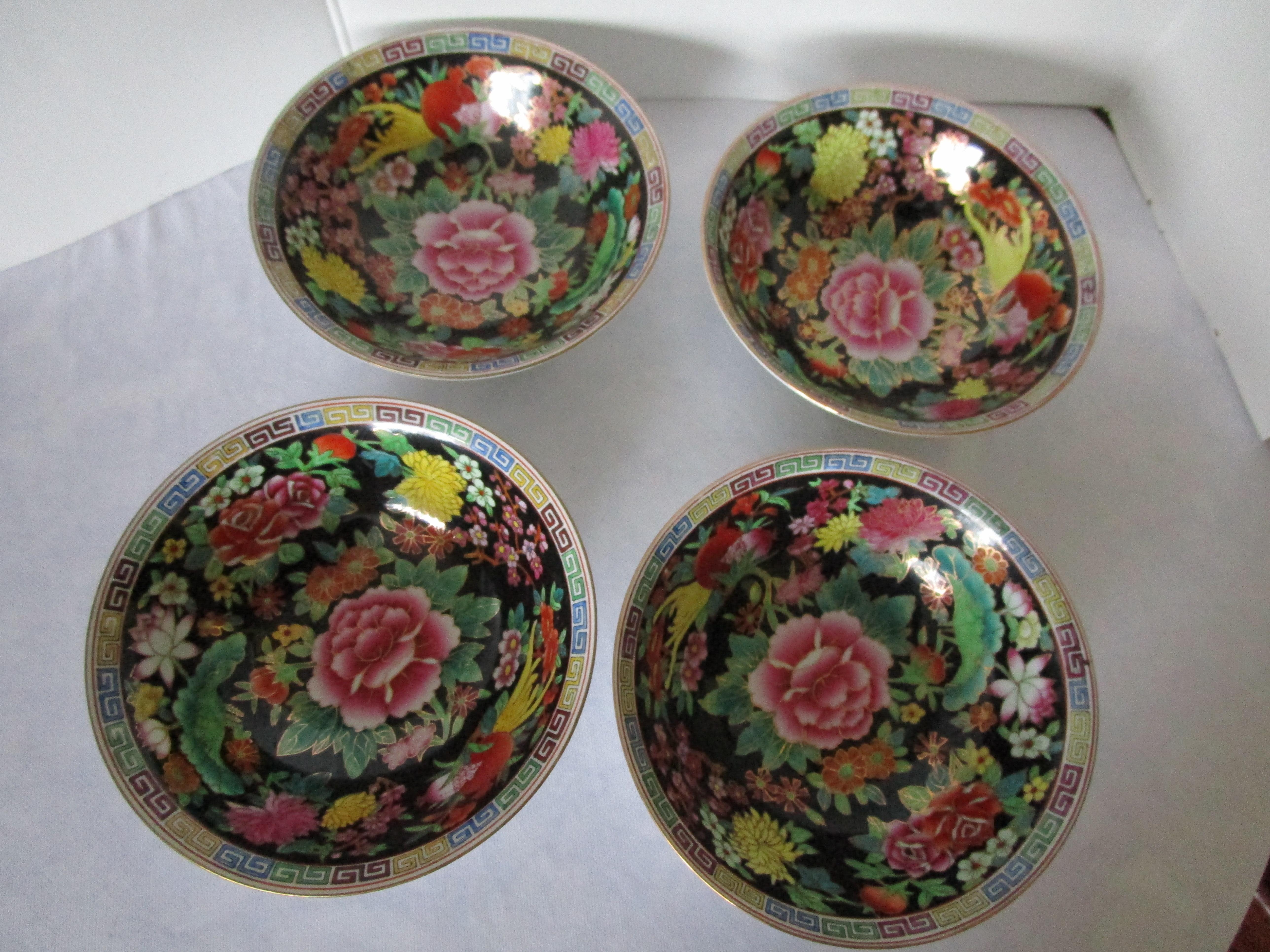 Vintage Chinese Export Famille Noir, Mille Fleurs Dinner Service For Sale 2