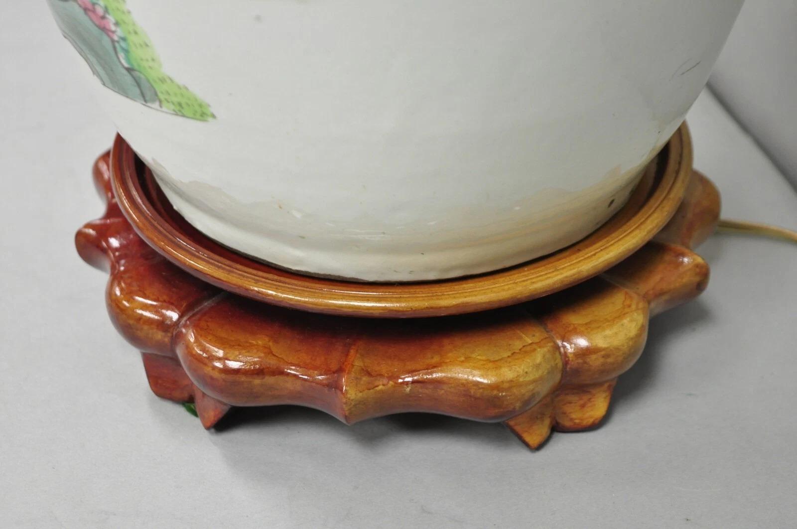 Vintage Chinese Export Large White Porcelain Figural Jardiniere Table Lamp For Sale 3