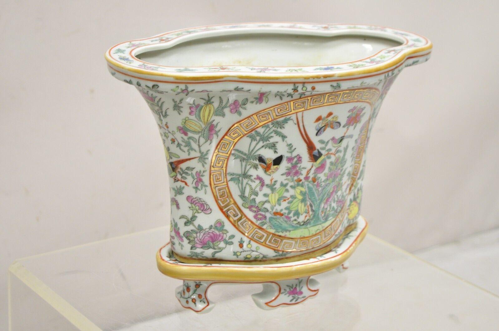 20th Century Vintage Chinese Export Porcelain Bird Painted Cachepot Flower Pot - a Pair For Sale
