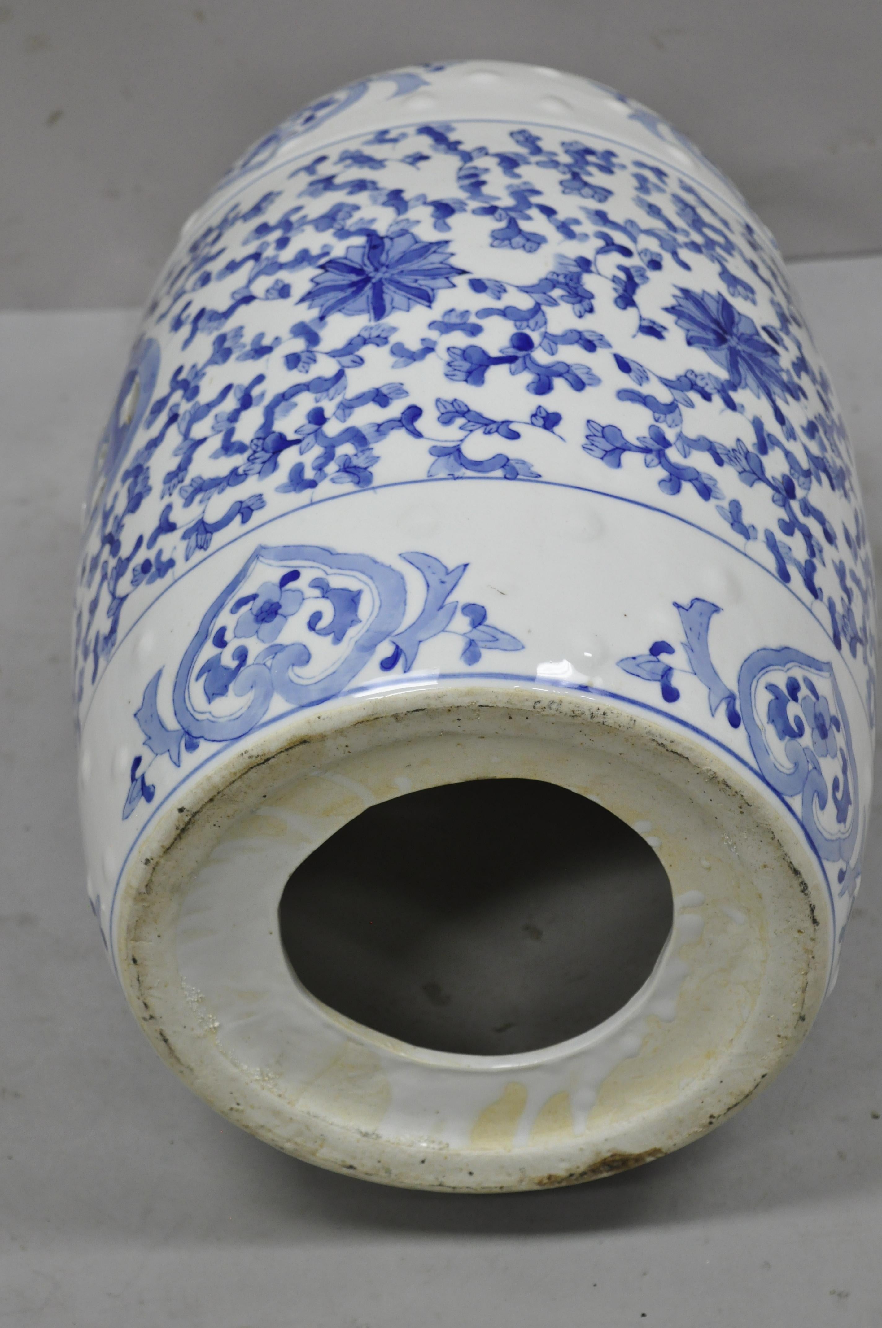 20th Century Vintage Chinese Export Porcelain Blue White Garden Drum Seat Stool with Flowers