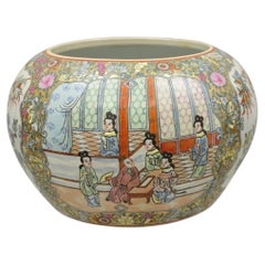 Vintage Chinese Export Porcelain Bulbous Cachepot Vase with Figural Scenes