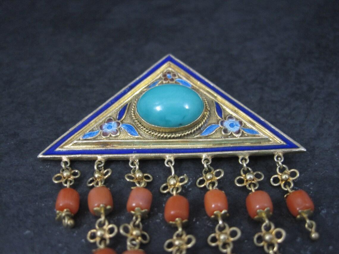Mixed Cut Vintage Chinese Export Turquoise Coral Enamel Brooch For Sale