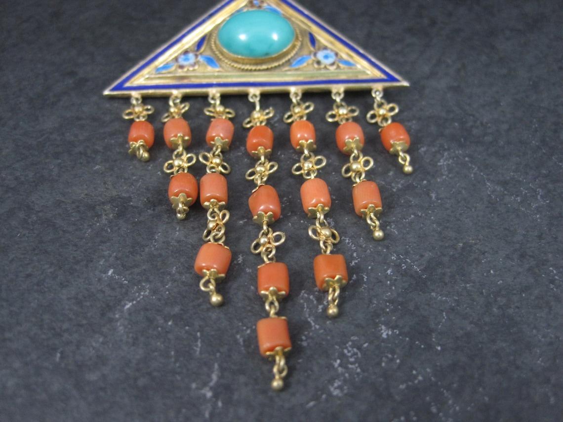 Vintage Chinese Export Turquoise Coral Enamel Brooch In Excellent Condition For Sale In Webster, SD