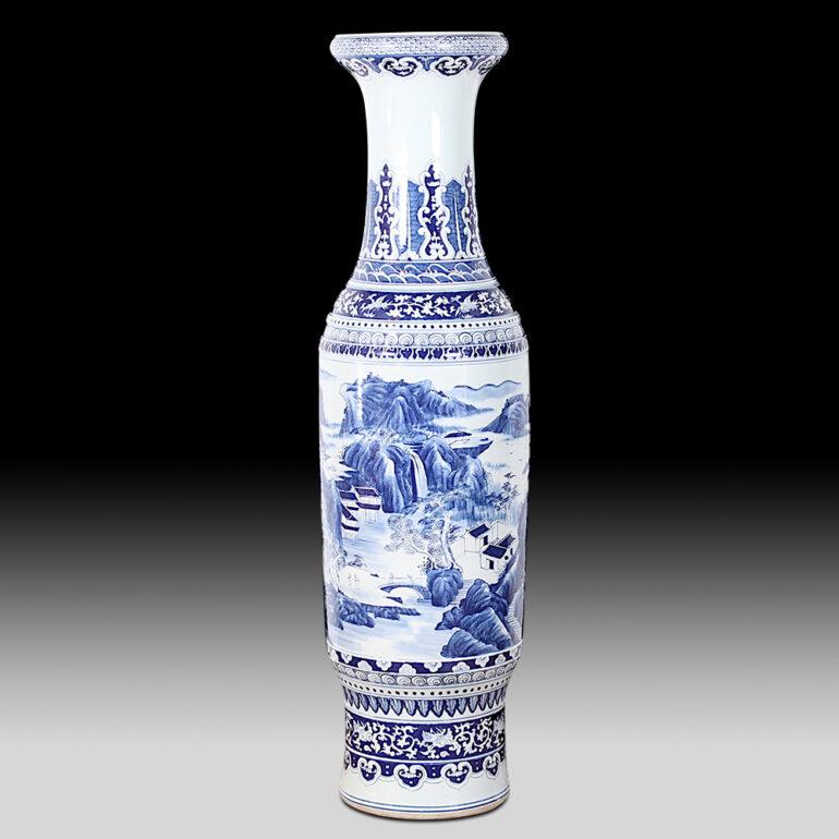 Vintage Chinese Extra-Large Blue and White 'Palace Vase'  2
