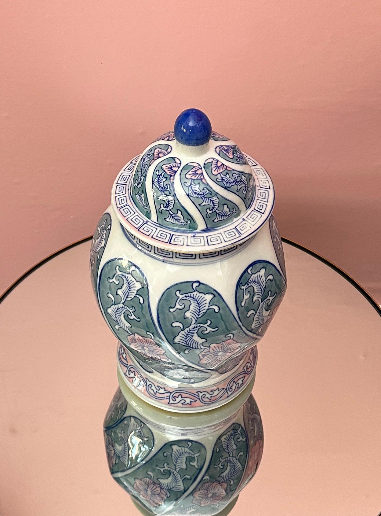 Chinesisches Famille Verte- Ingwerglas/Temple-Krug im Vintage-Stil, ca. 1970er Jahre im Angebot 8