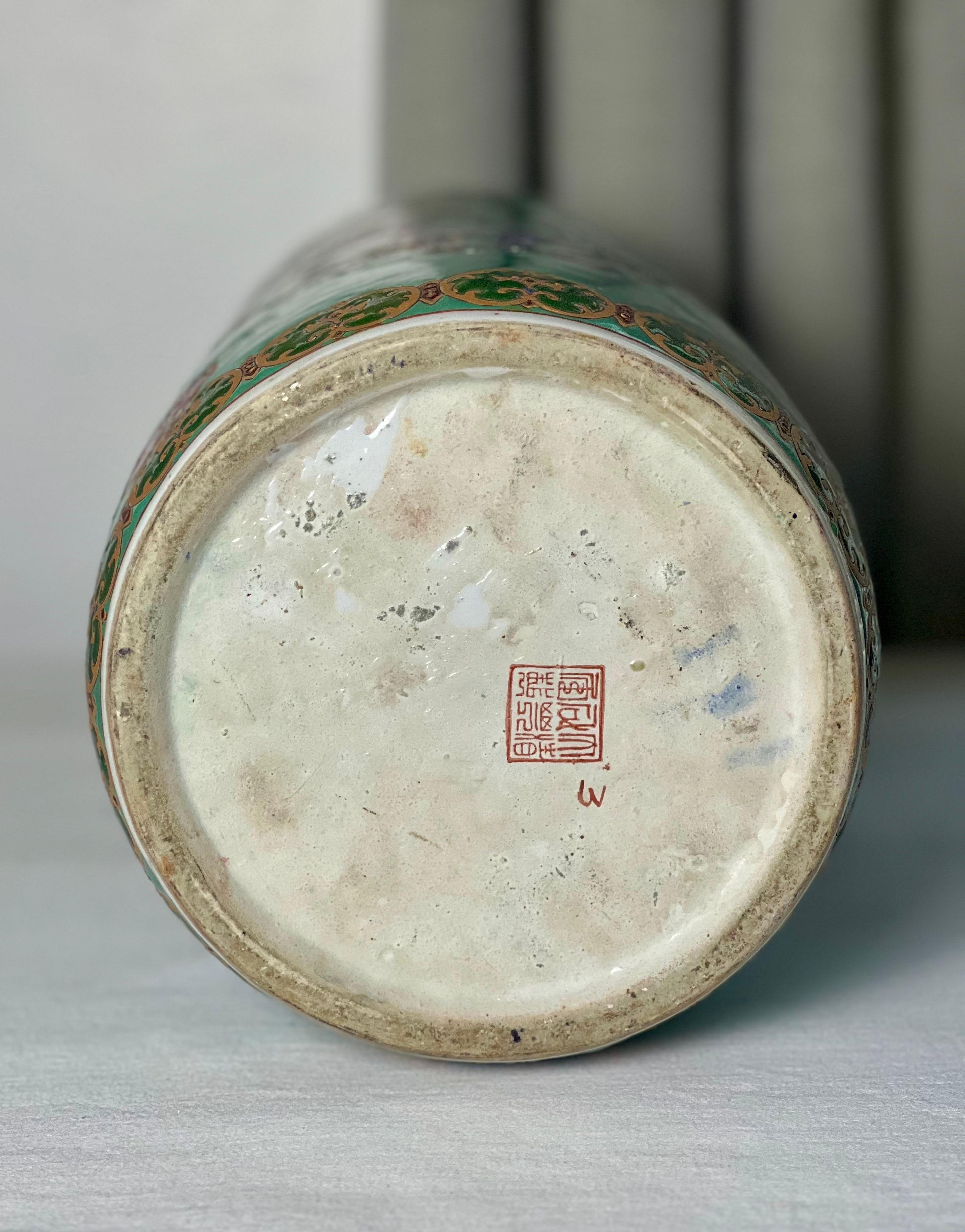 Vintage Chinese Famille Verte Porcelain Umbrella Stand or Vase For Sale 4