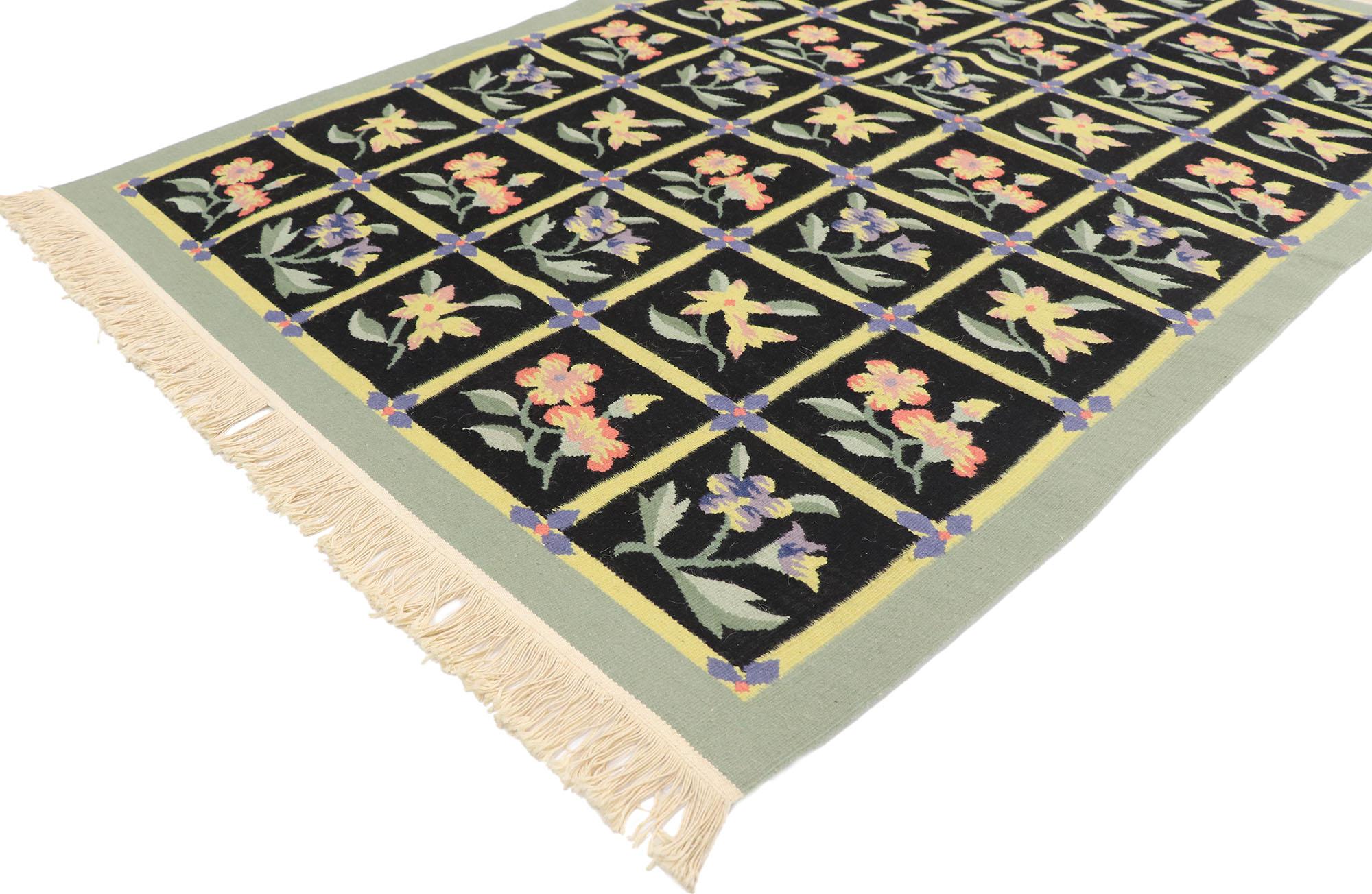 77809 vintage Chinese Floral Kilim rug with English Country cottage style 04'02 x 06'03. Cleverly composed and distinctively well-balanced, this hand-woven wool vintage Chinse floral kilim rug will take on a curated lived-in look that feels timeless