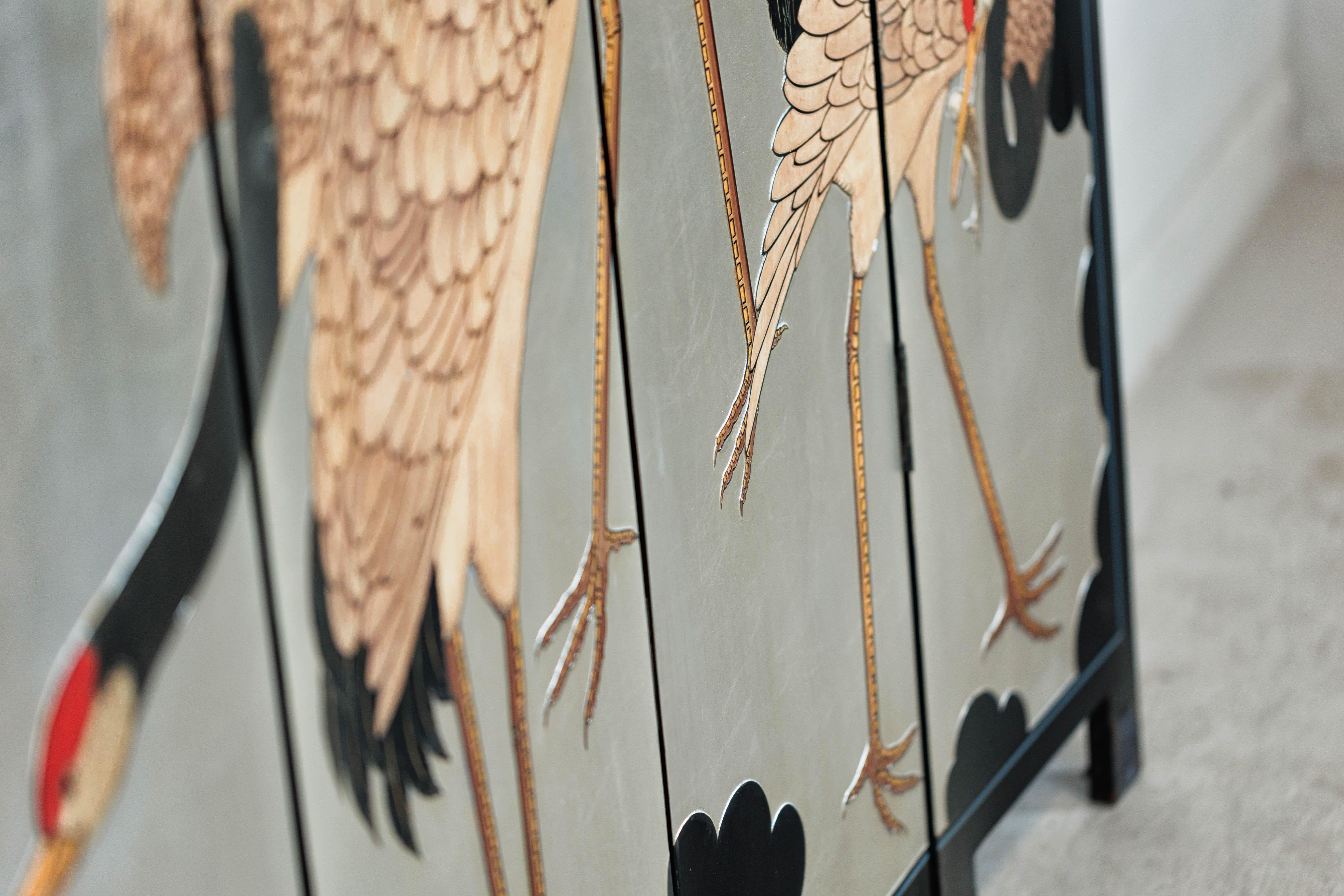 Vintage Chinese Four-Panel Screen with Silver Ground and Hand-Painted Cranes For Sale 10