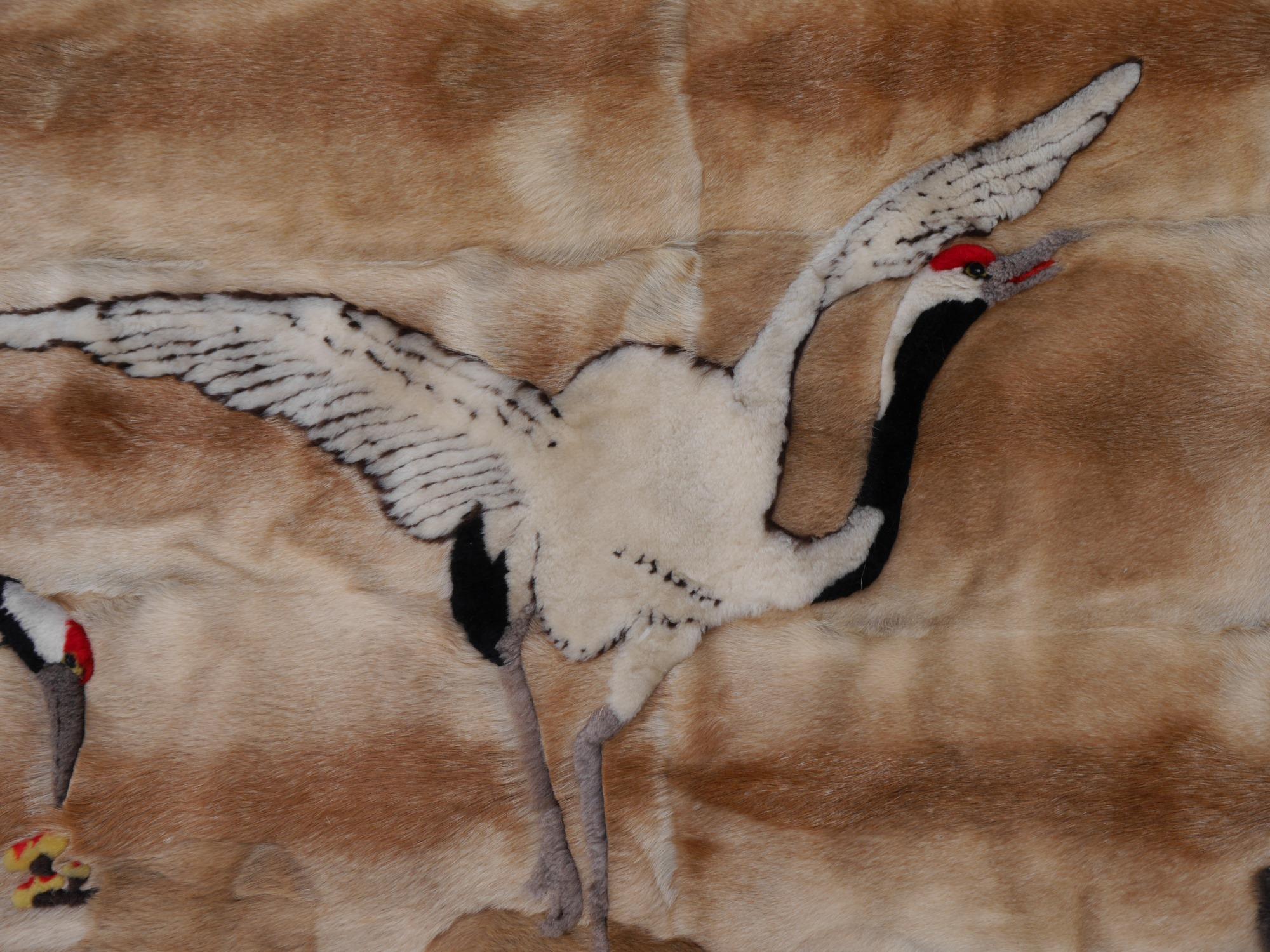 Vintage Chinese Fur Lether Rug with Landscape and Crane Wall Decoration In Excellent Condition For Sale In Lohr, Bavaria, DE