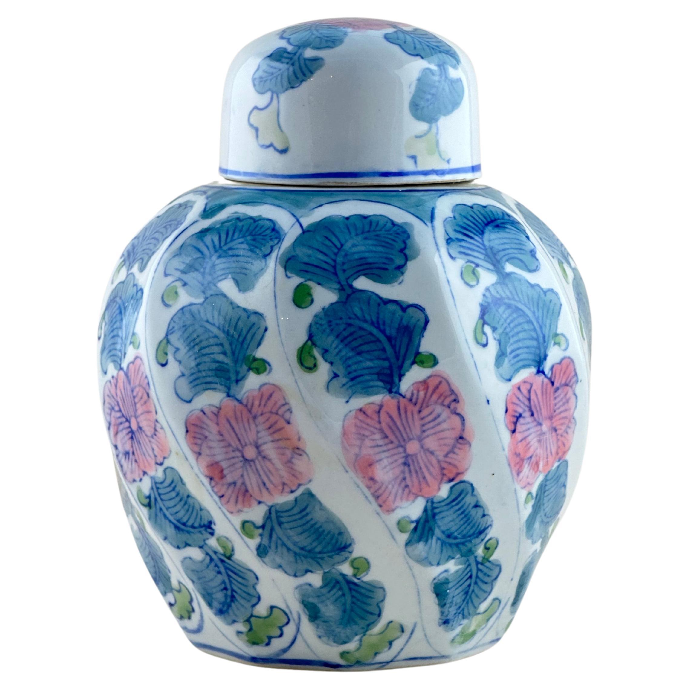 Tarro de jengibre chino vintage de porcelana "Doucai" en tonos pastel 