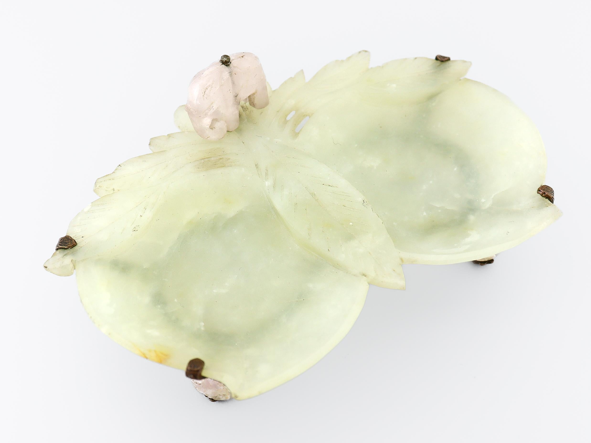 Vintage Chinese Green & Rose Quartz Carved Plum Dish or Vide Poche with Elephant In Good Condition For Sale In Philadelphia, PA