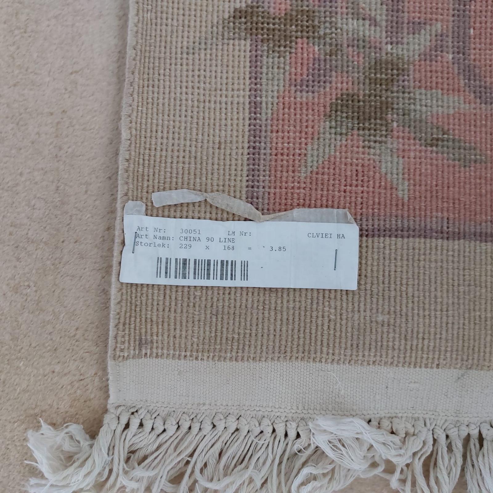 Alfombra china vintage de lana anudada a mano con flores de cerezo y decoración de bambú Lana en venta