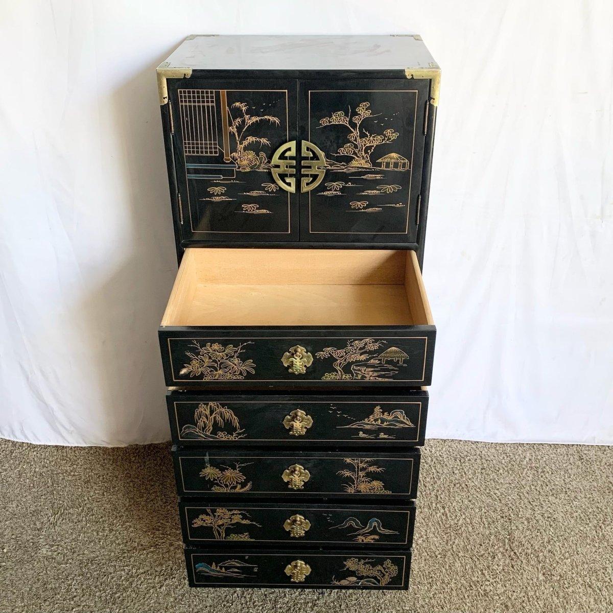 Vintage Chinese Hand Painted Black Lingerie Chest/Highboy With Gold Accents im Angebot 3