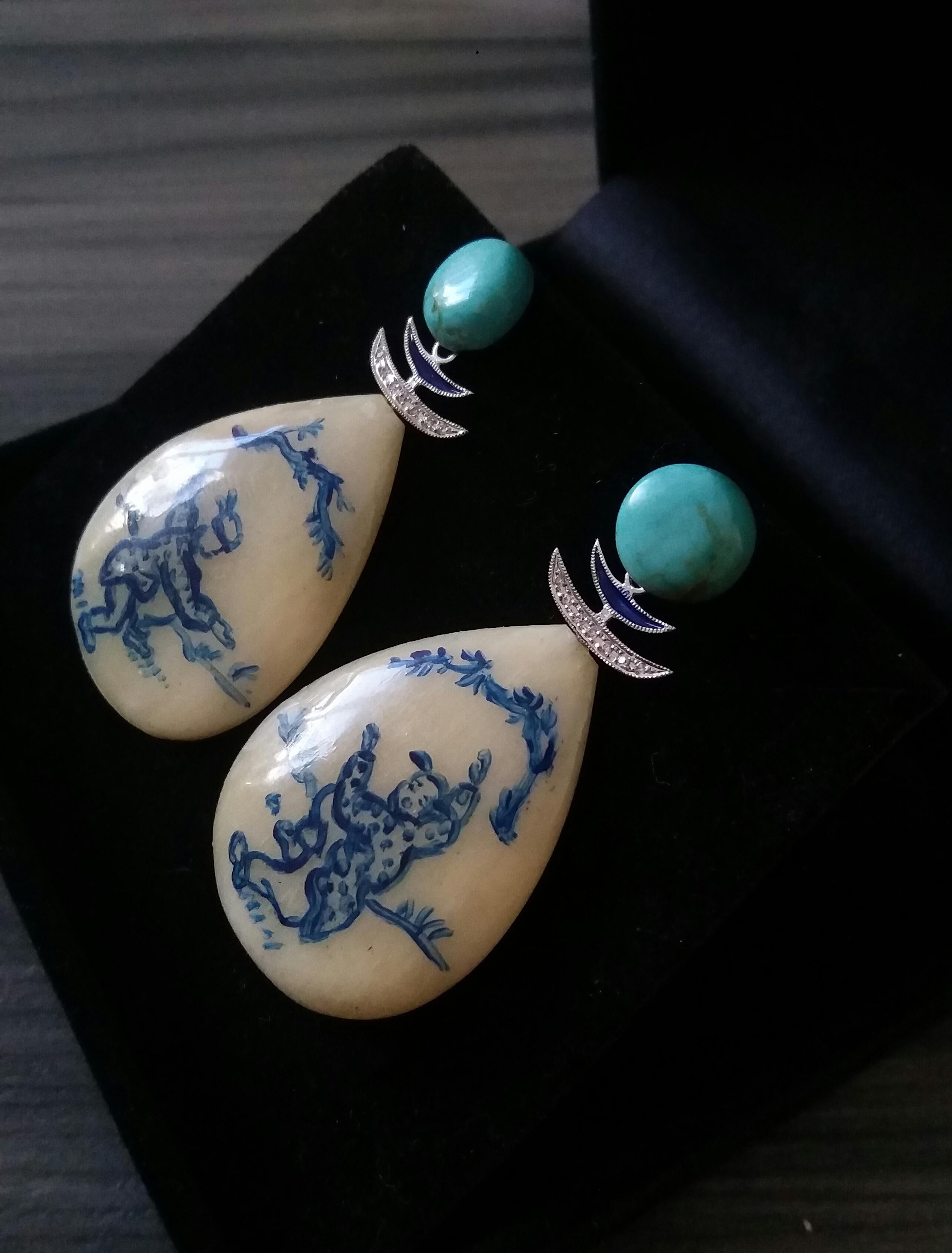 Vintage Chinese Hand Painted Cow Bones Gold Diamonds Turquoise Enamel Earrings In Good Condition For Sale In Bangkok, TH