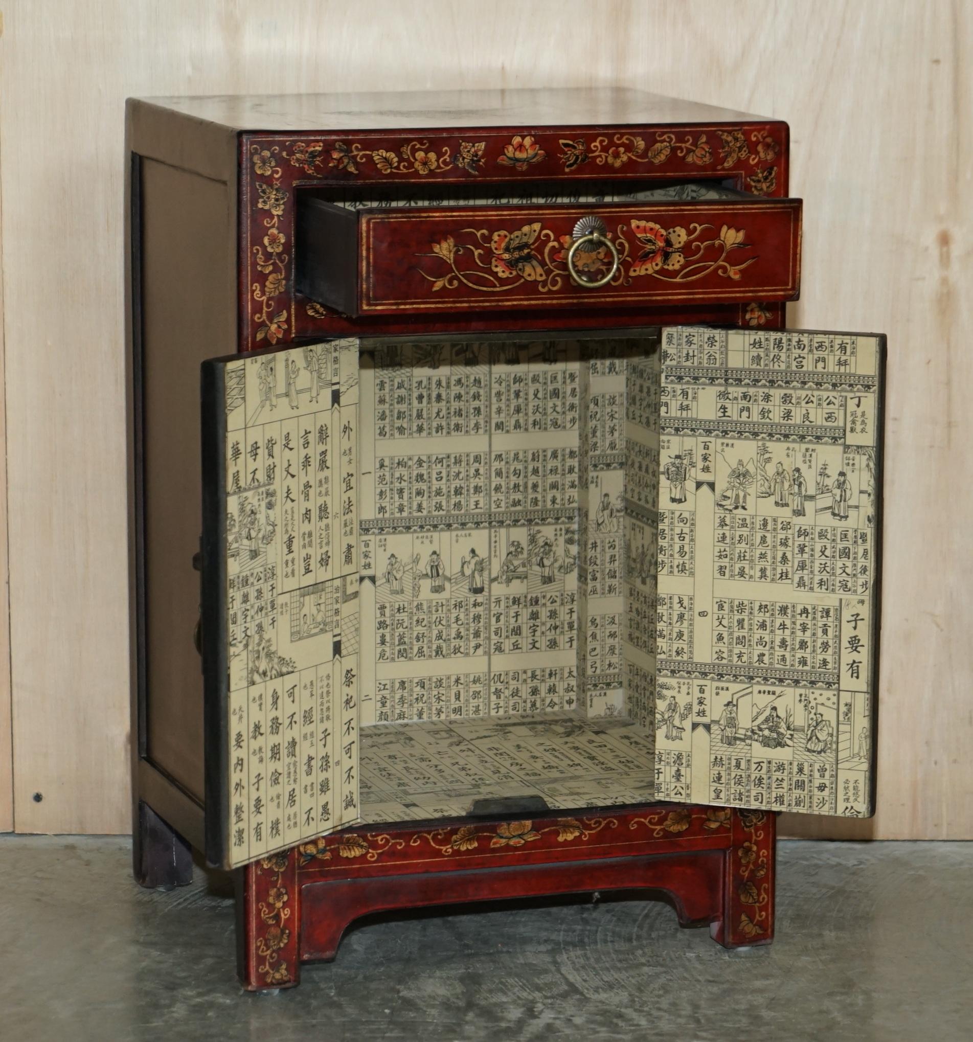 Vintage Chinese Hand Painted Lacquered Side Table Sized Cupboard with Drawer For Sale 12