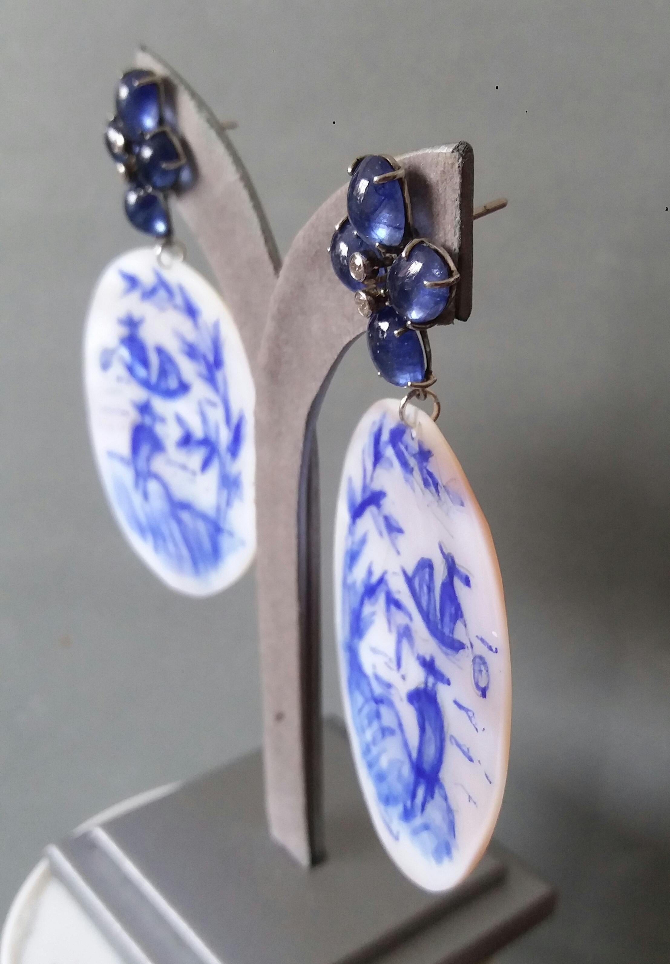 Pendientes Vintage Chinos Pintados a Mano MotherofPearl Oro Diamantes Zafiros Azules en venta 8