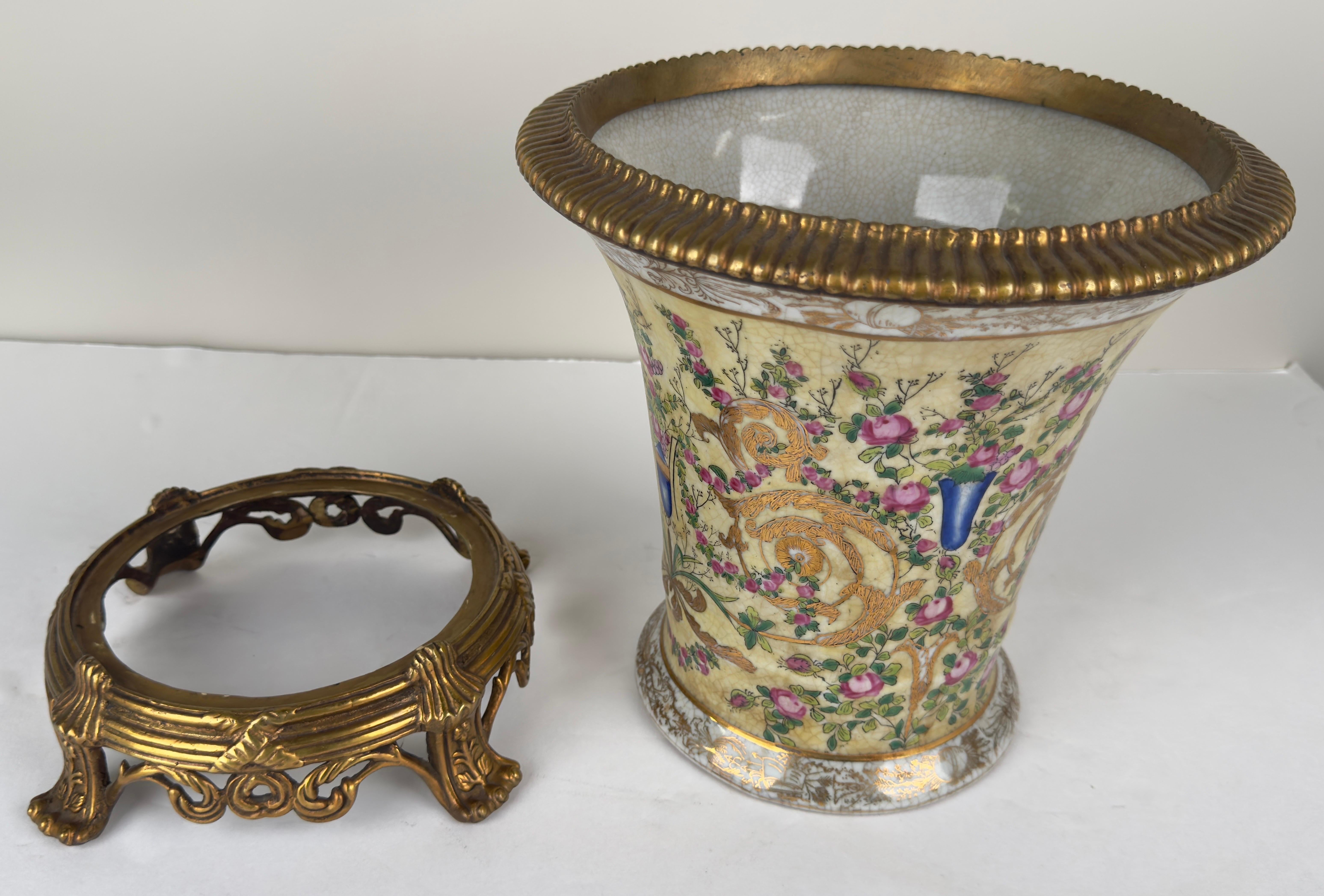 Vintage Chinese Hand-painted Porcelain Vase or Planter with Bronze Base, a Pair For Sale 6