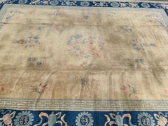 Vintage Chinese hand tufted rug