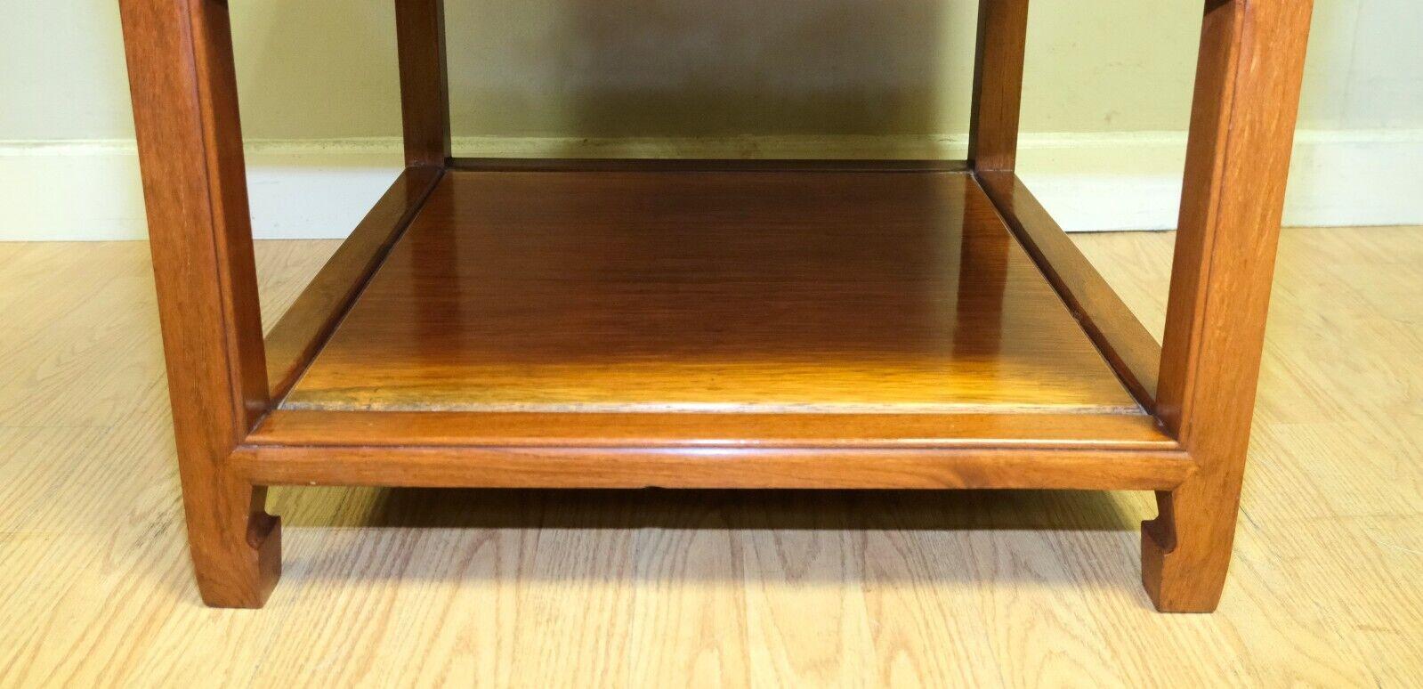 VINTAGE CHINESE HARDWOOD SiDE TABLE WITH DECORATIVE SINGLE DRAWER & SHELF For Sale 2