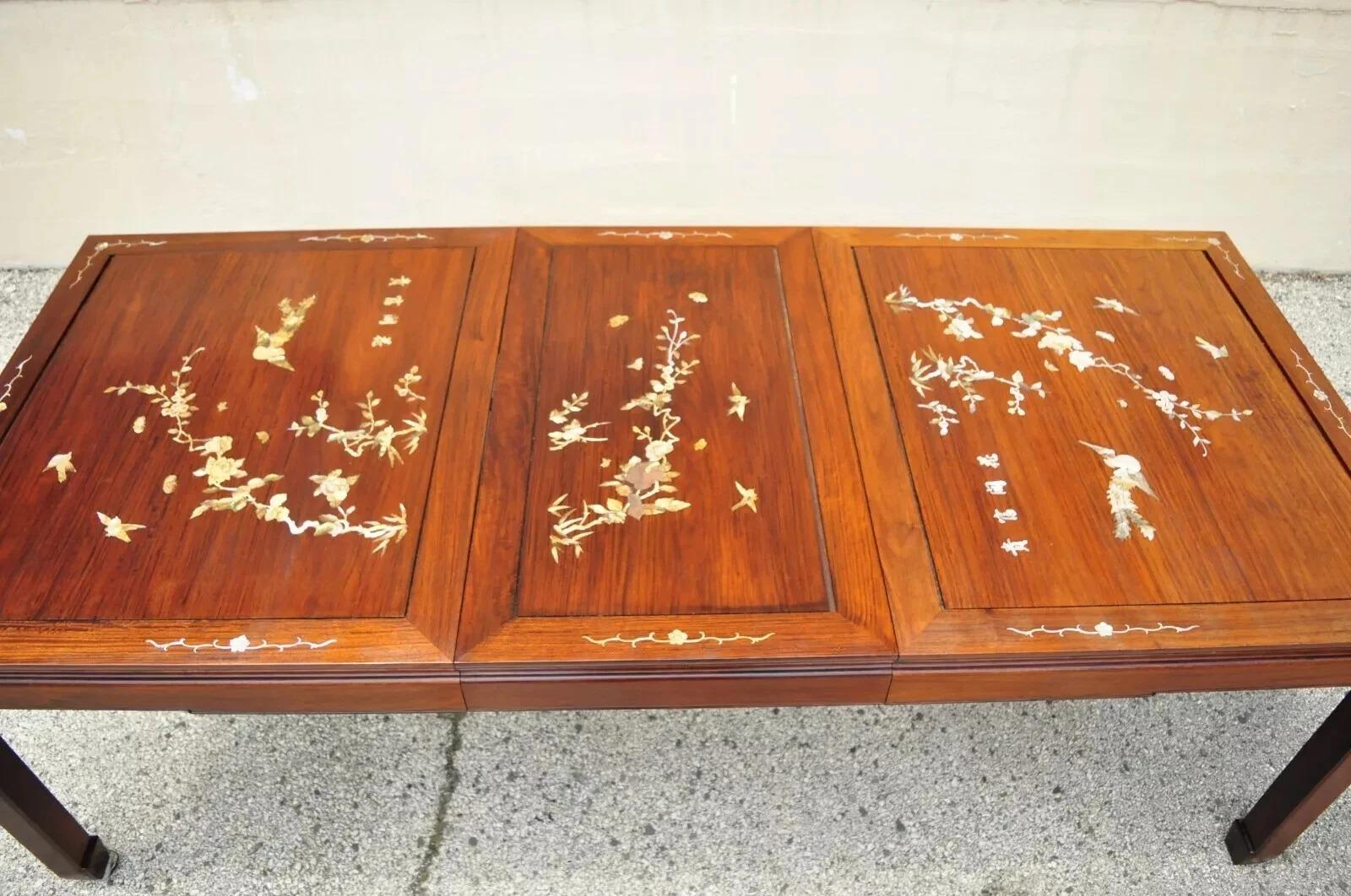 Nacre Ensemble de salle à manger chinoiseries vintage Harwood Chinoiserie 8 chaises - 9 pièces en vente