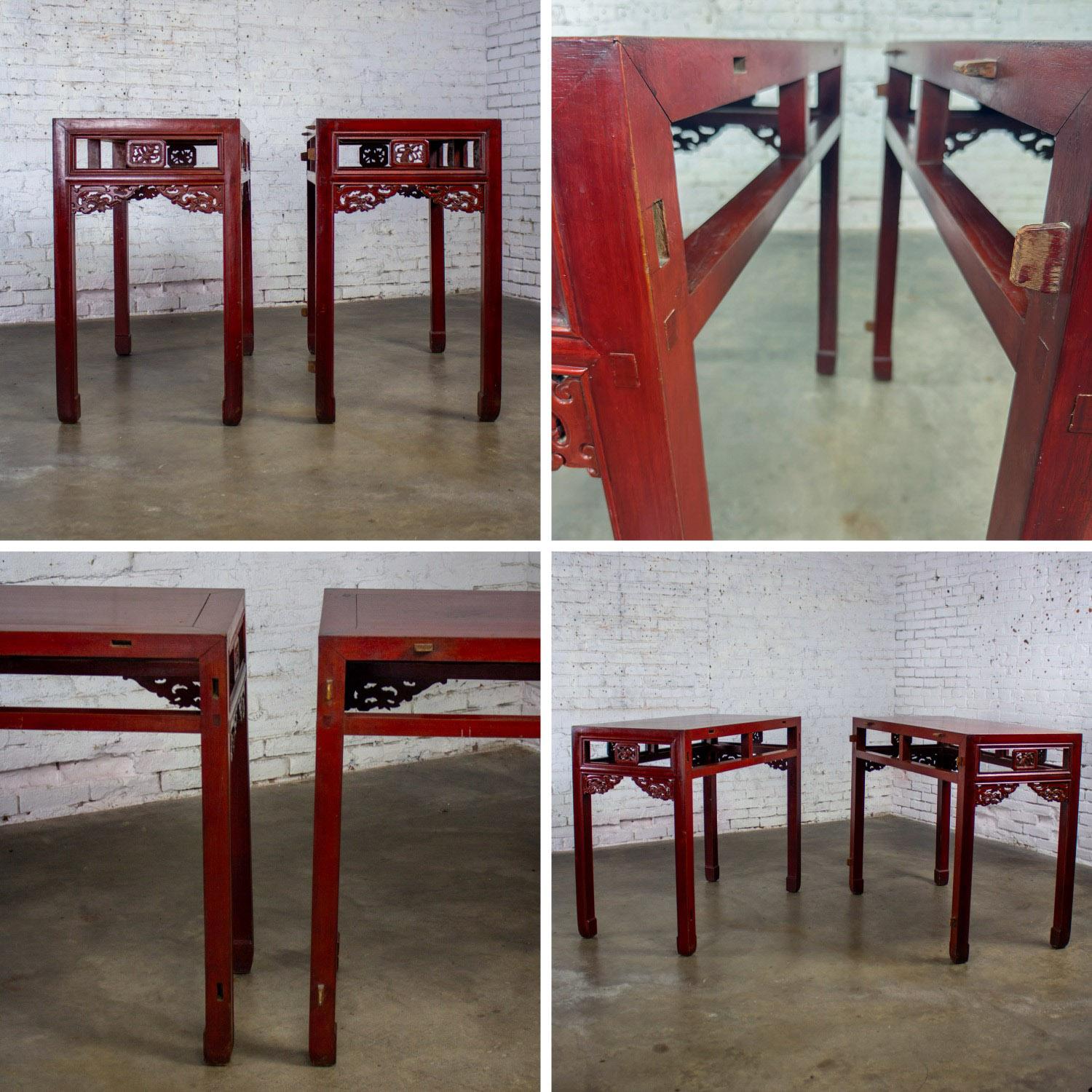 Vintage Chinese Hongmu Pair of Alter or Console Tables or Center Table For Sale 13
