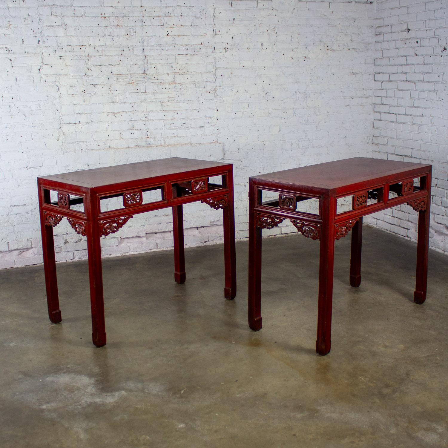 Chinese Export Vintage Chinese Hongmu Pair of Alter or Console Tables or Center Table For Sale