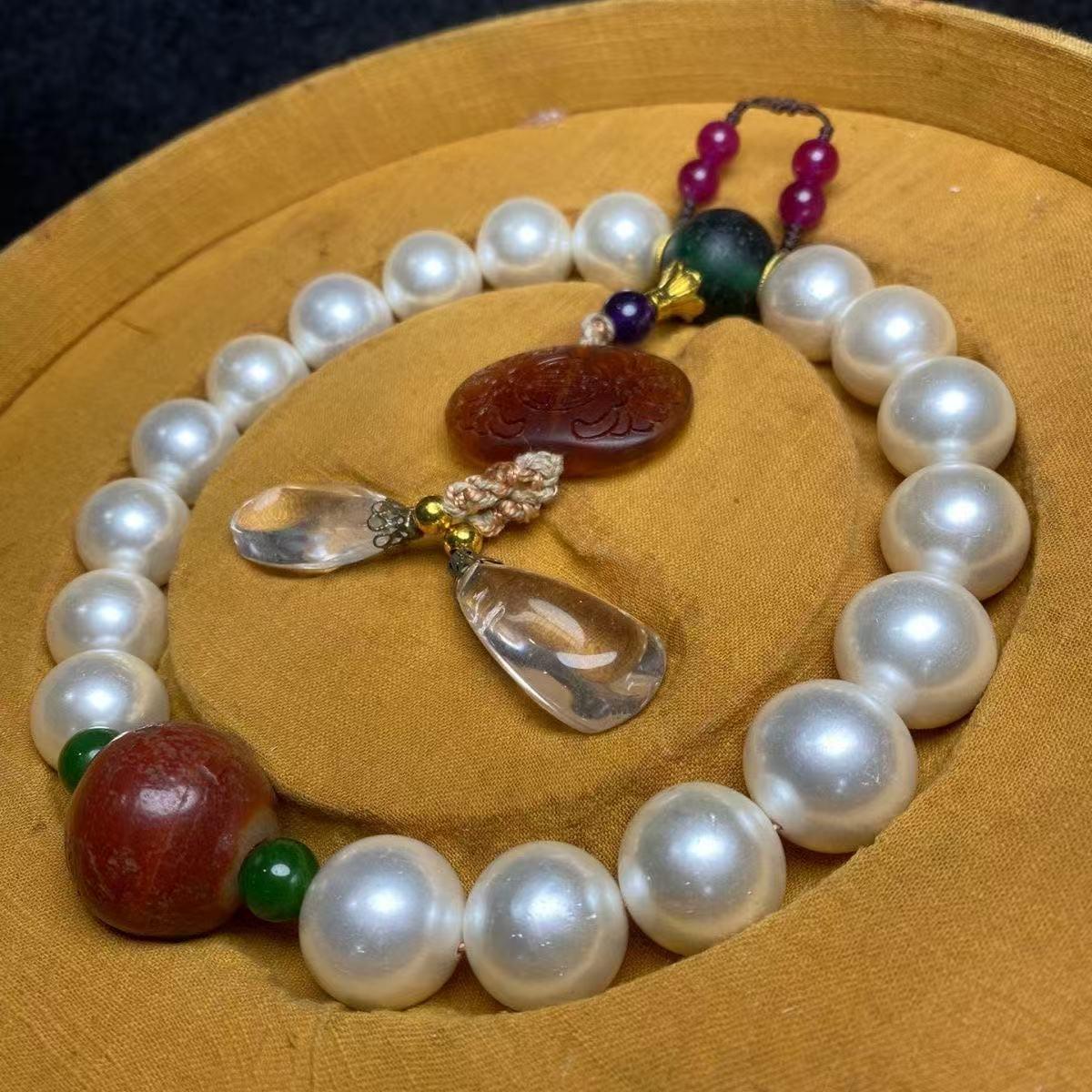 Pearlware Vintage Chinese Imperial Eighteen White Pearls Bracelet For Sale