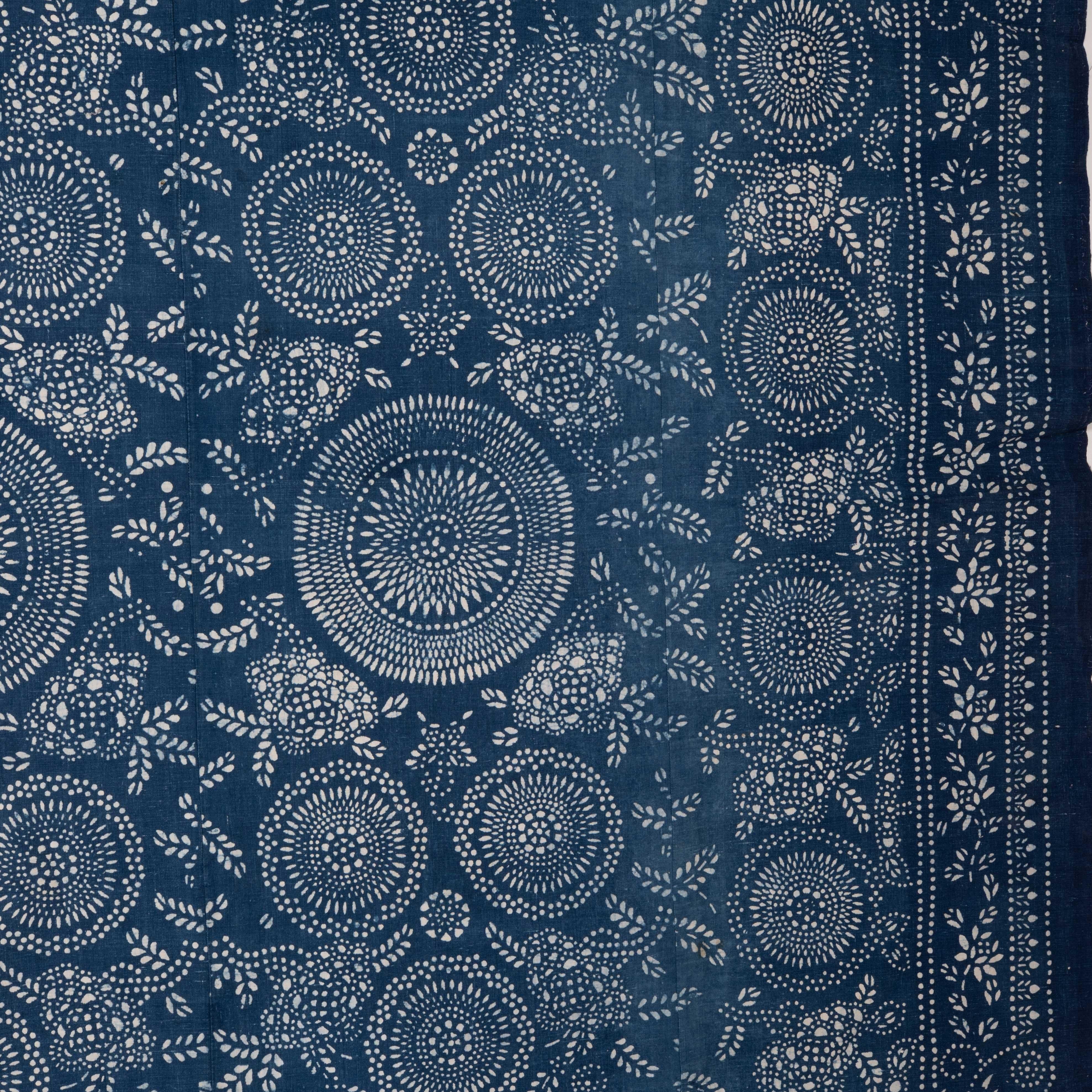 20th Century Vintage Chinese Indigo Batik Cover For Sale