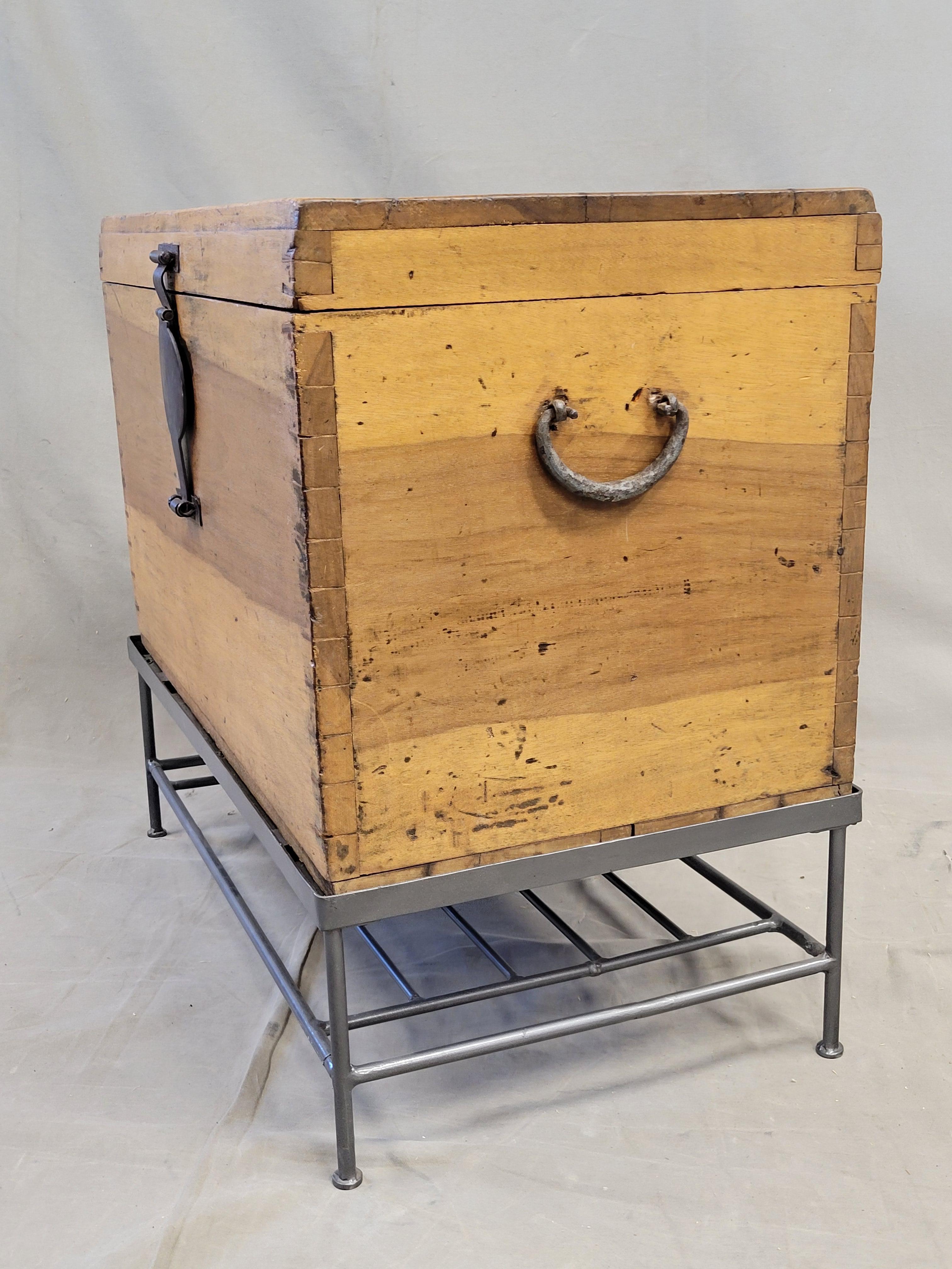Vintage Chinese Indonesian Fitted Trunk on a Modern Steel Stand (Side Table) 7