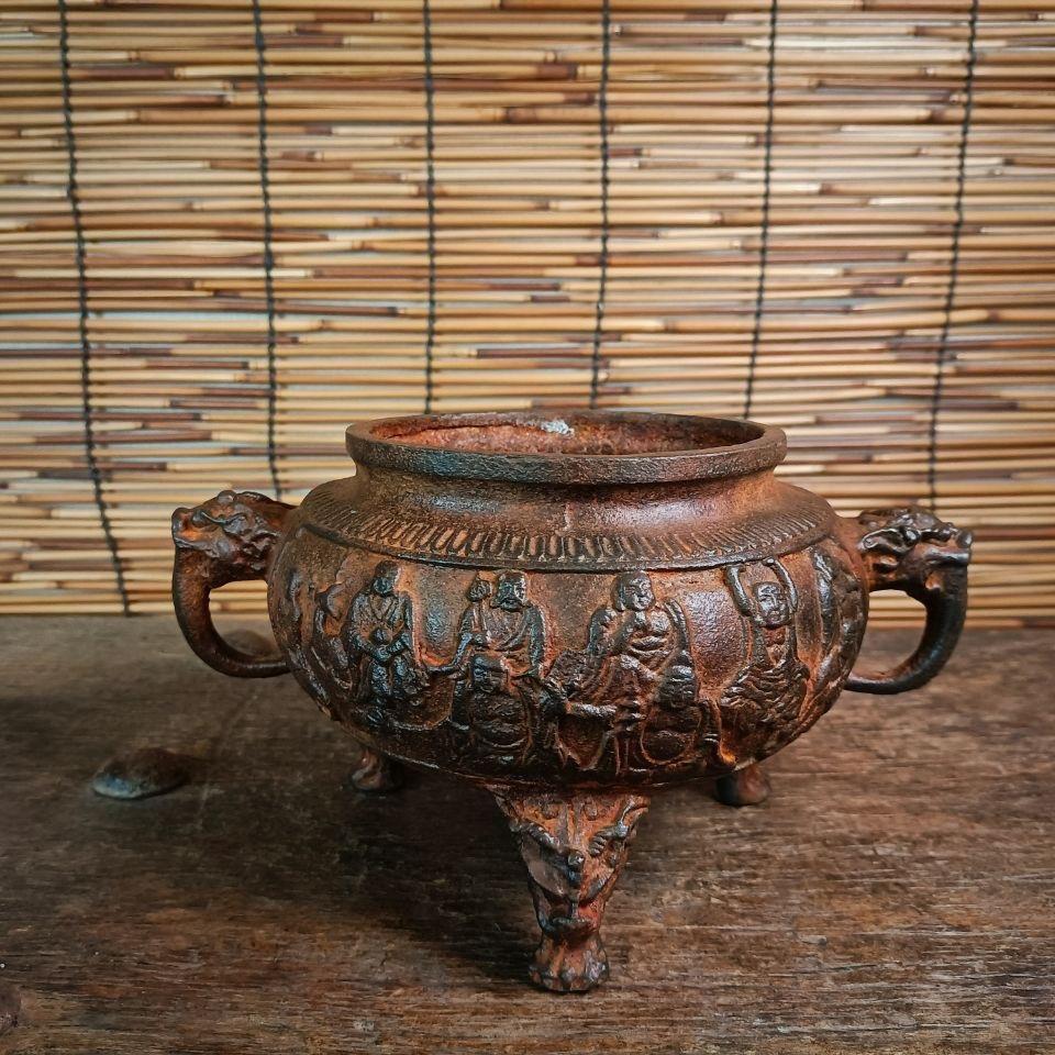 Vintage Chinese Iron Carving Eighteen Arhats Incense Burner For Sale 2