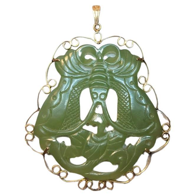 Vintage Chinese Jade Butterfly Gold Pendant For Sale