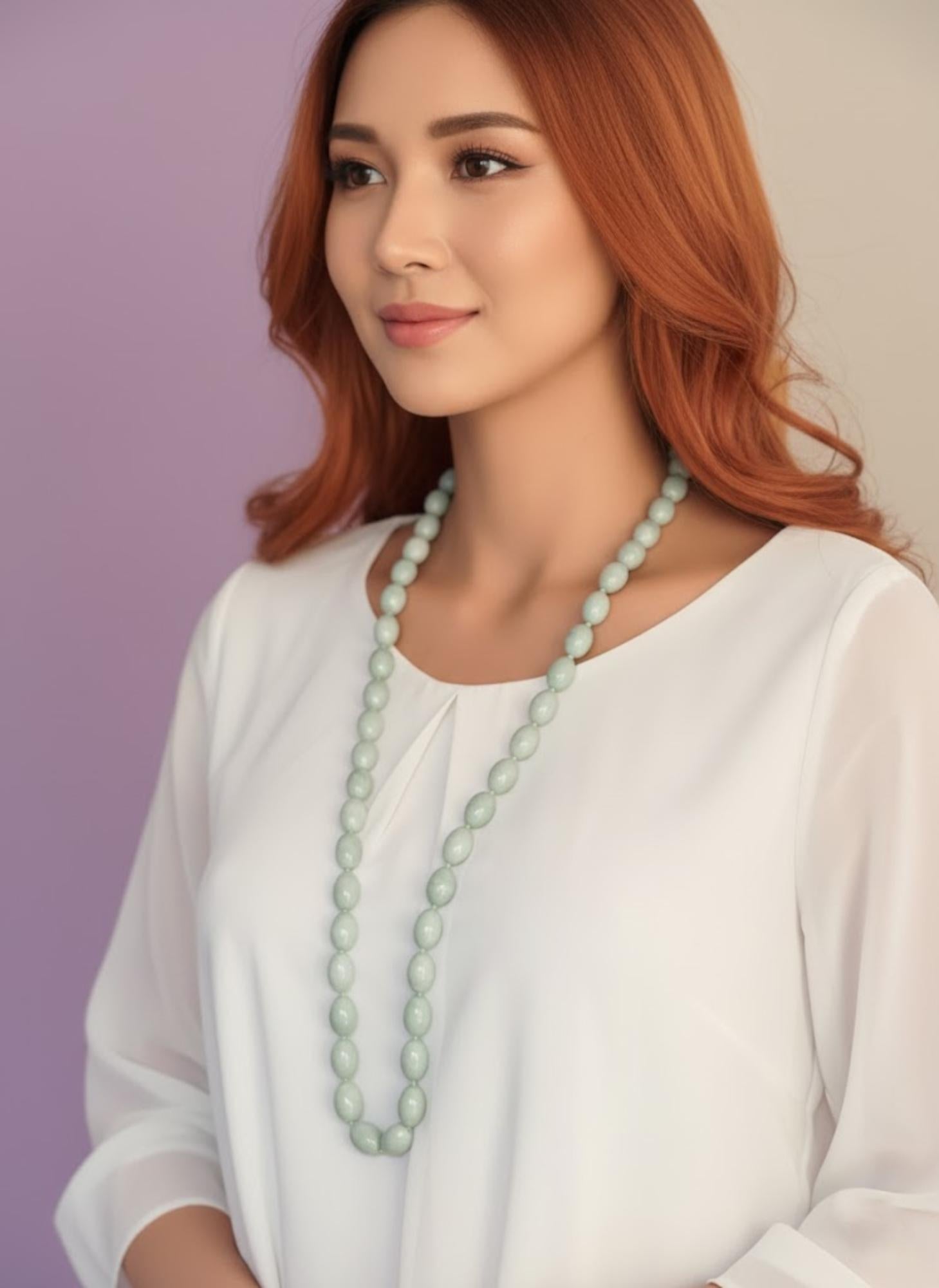 Collana lunga di giada cinese vintage in vendita 5