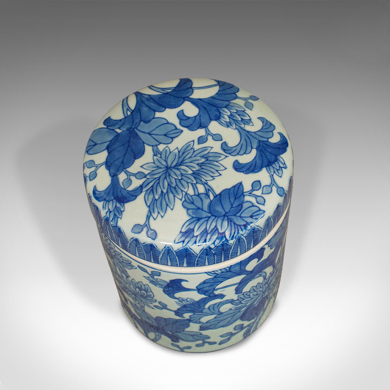 Vintage Chinese Jar, Oriental, Ceramic, Caddy, Urn, Painted, Floral, Pattern 2