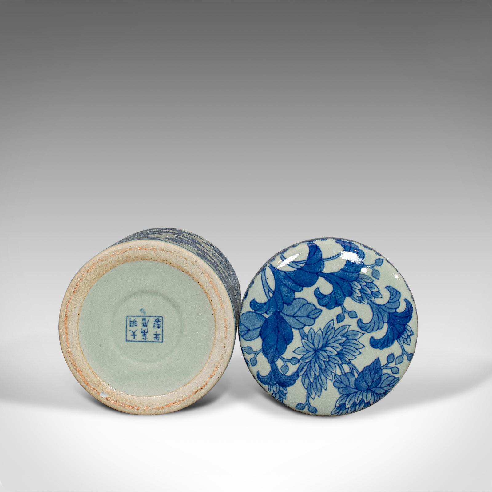 Vintage Chinese Jar, Oriental, Ceramic, Caddy, Urn, Painted, Floral, Pattern 4